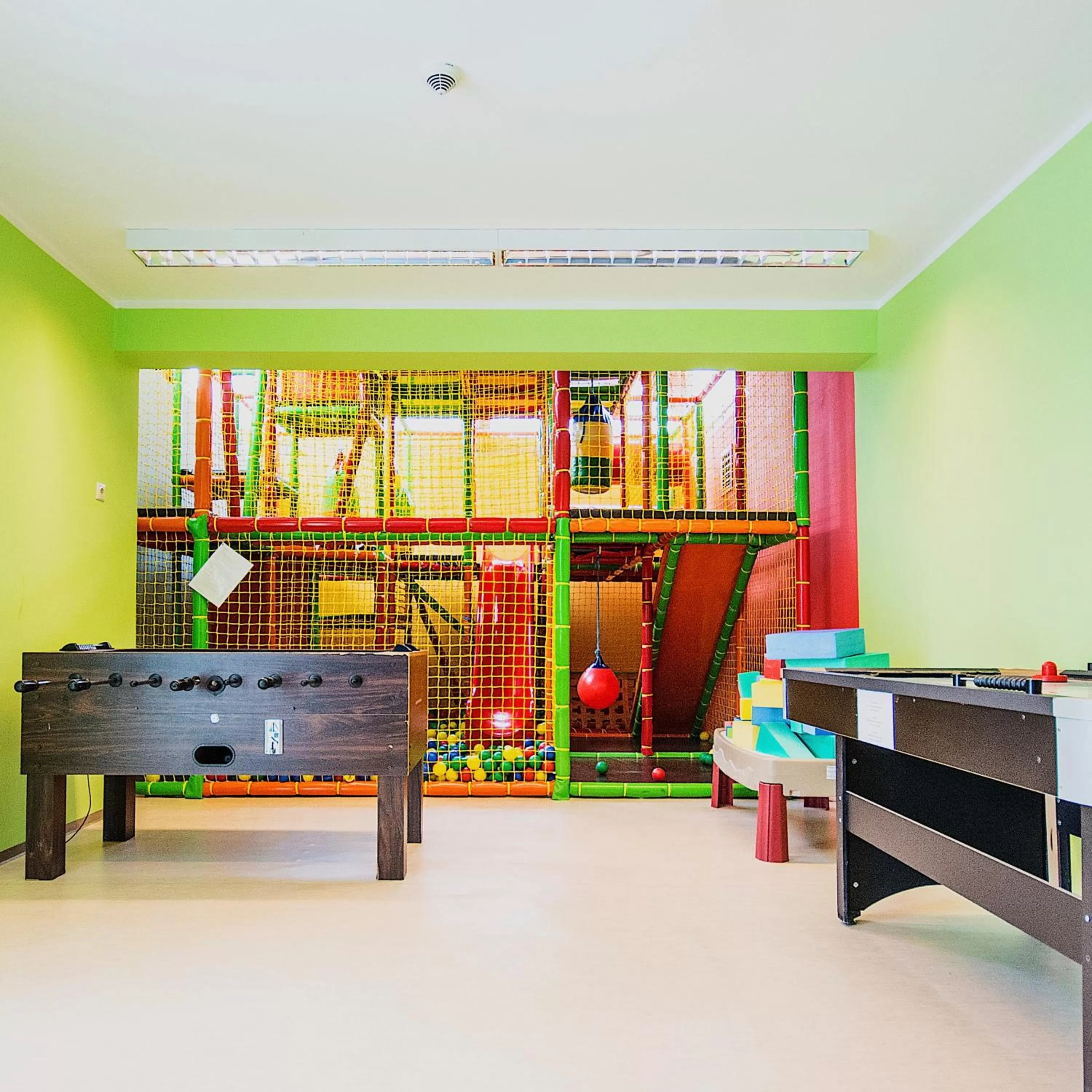 Game Room in Harmónia Hotel Sárvár