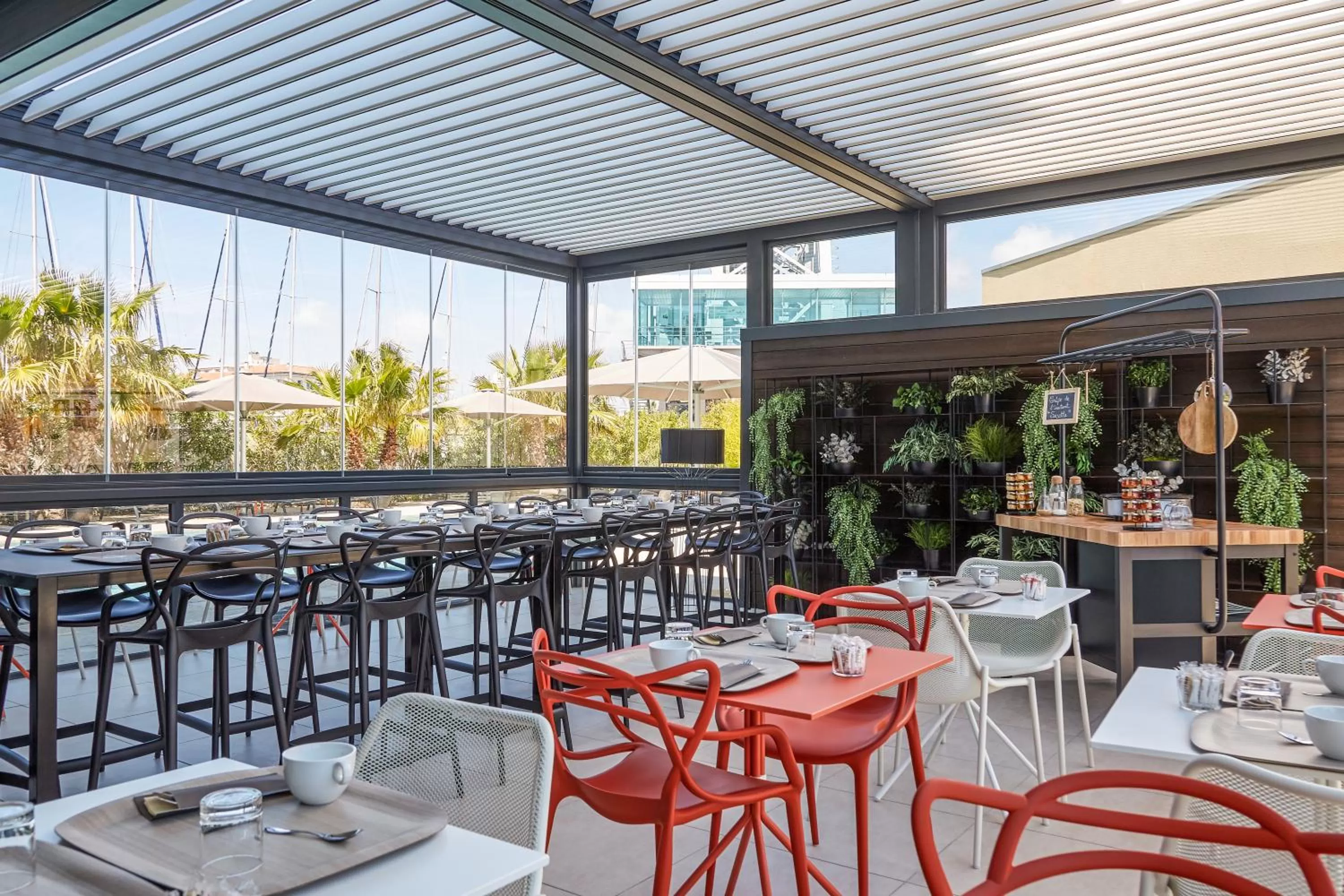 Restaurant/places to eat in Hôtel Mercure Toulon La Seyne-Sur-Mer