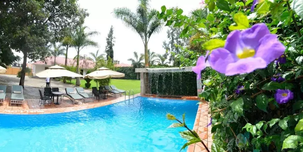 Swimming Pool in Tulia Boutique Hotel & Spa