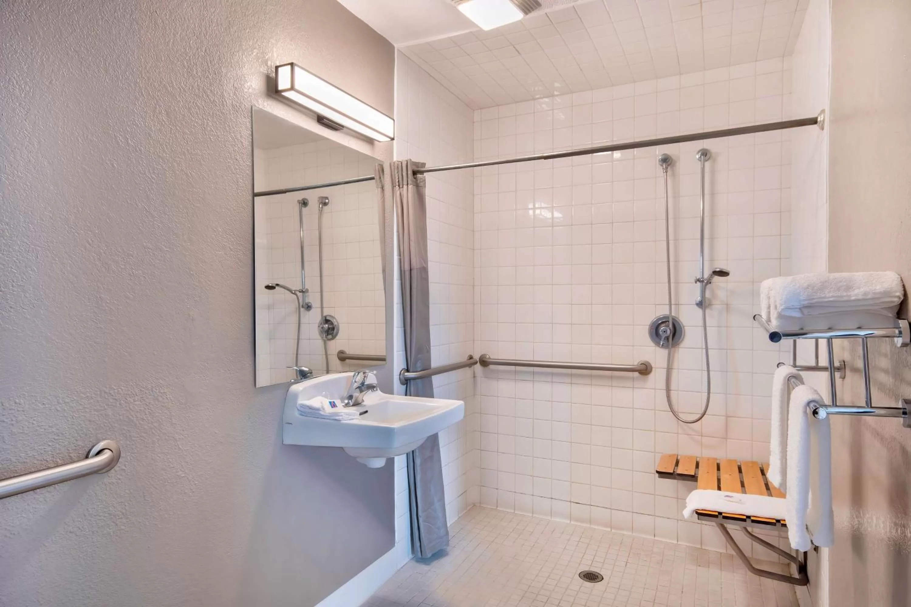 Bedroom in Motel 6-Marina, CA - Monterey