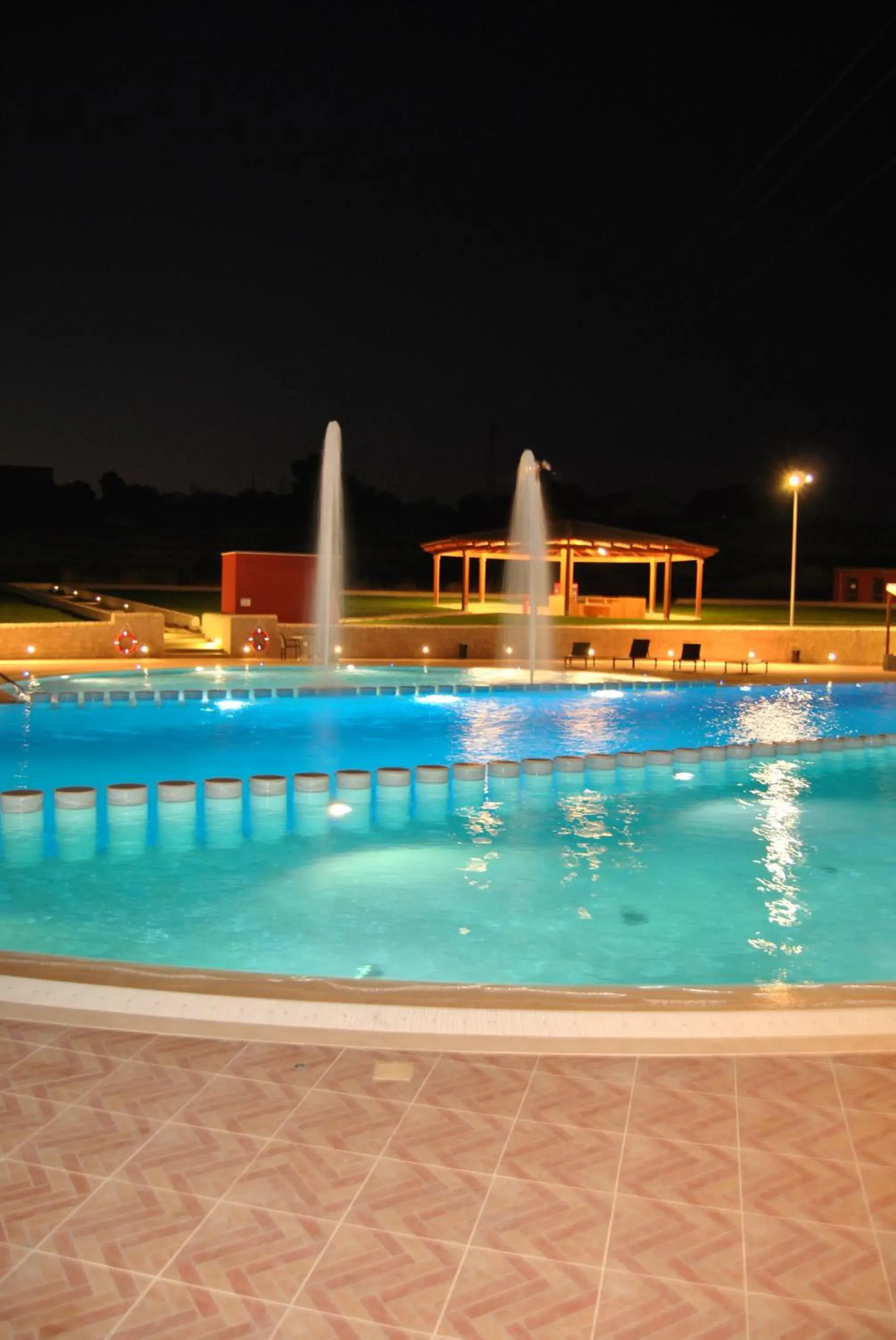 Swimming Pool in Hotel Borgo Don Chisciotte