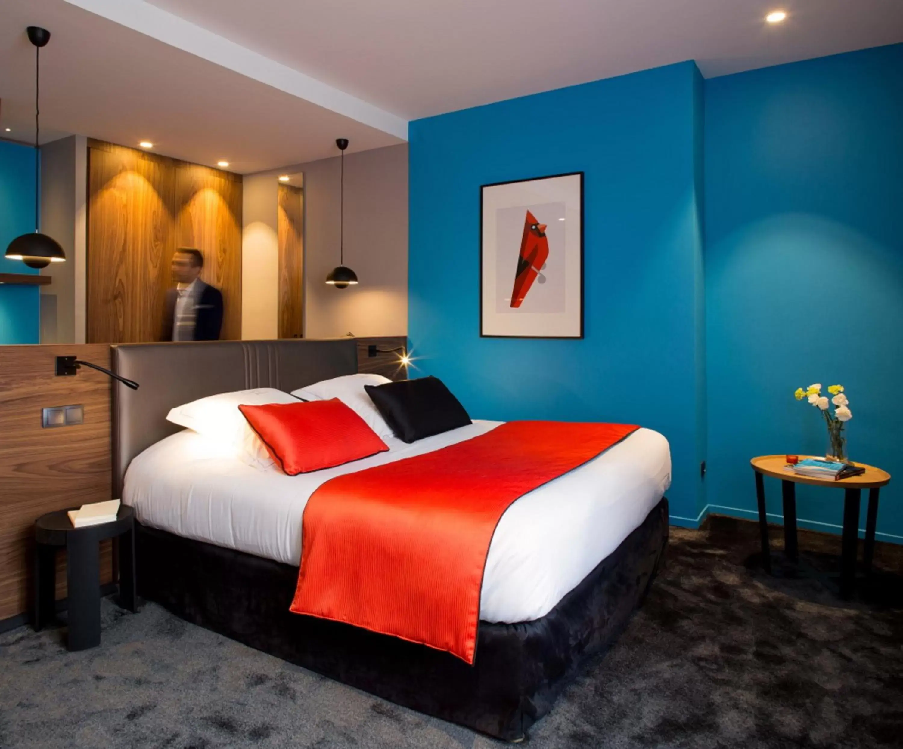 Bedroom, Bed in Hostellerie Du Chapeau Rouge