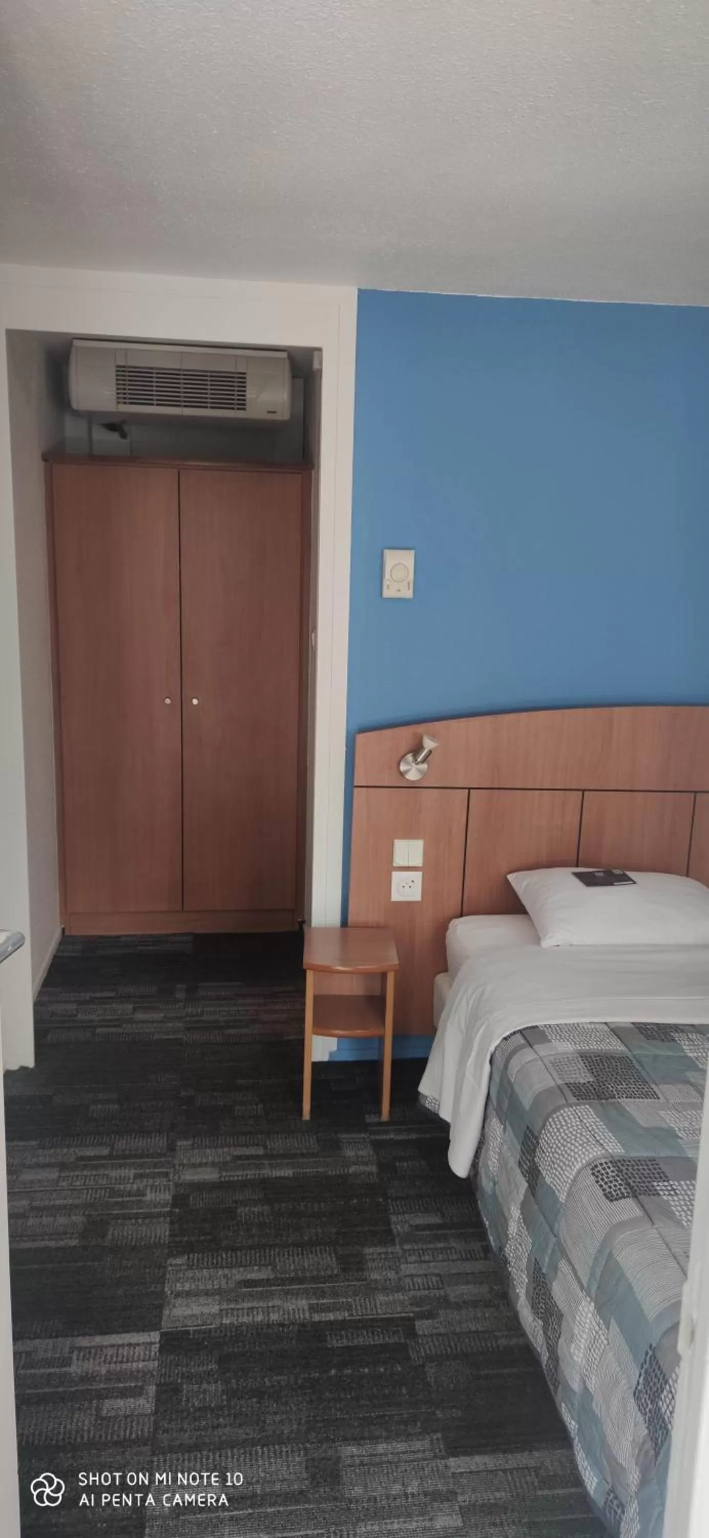 Bedroom, Bed in Kyriad Mulhouse Est - Lutterbach