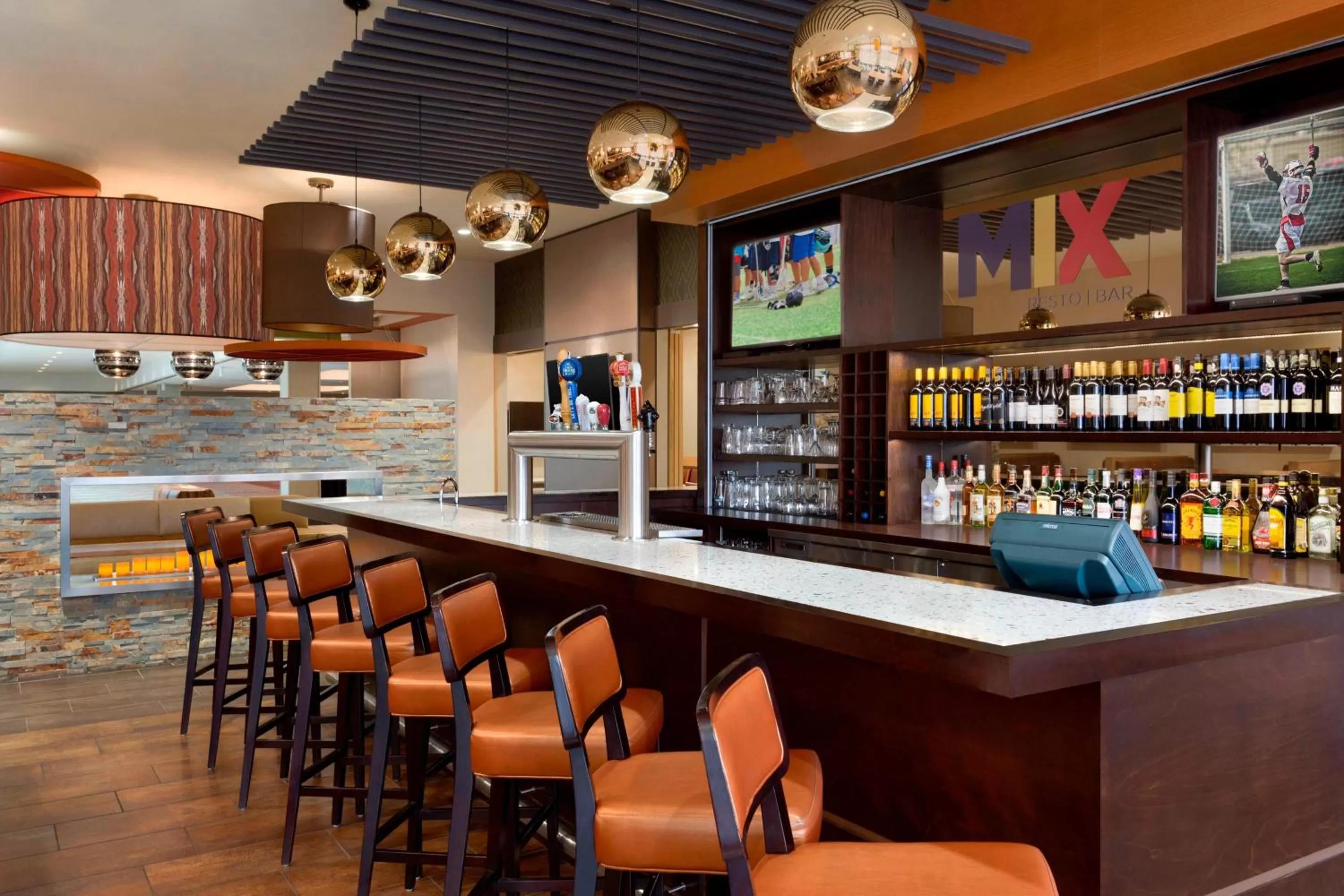 Lounge or bar in Delta Hotels by Marriott Saint John
