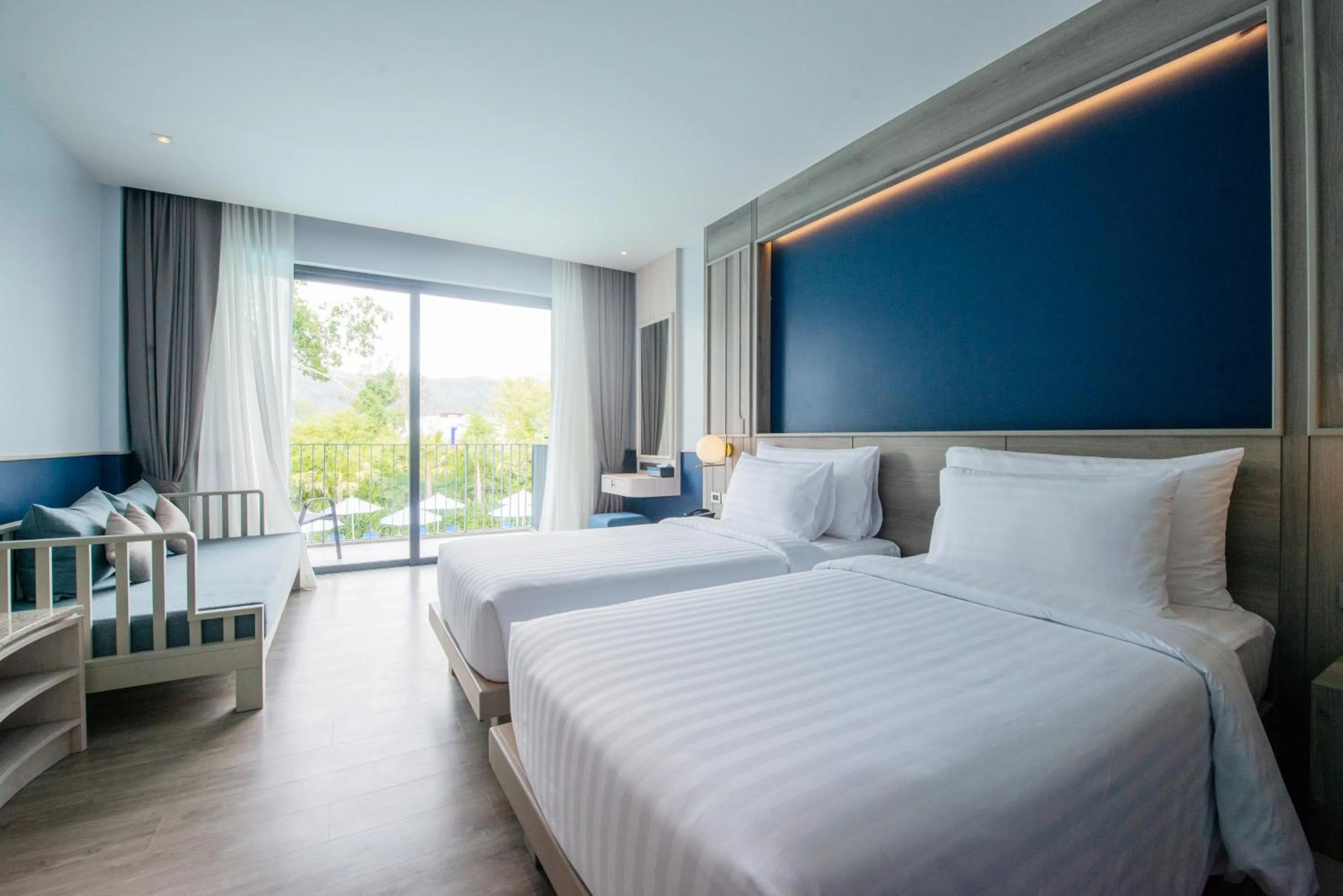 Bed in Seabed Grand Hotel Phuket - SHA Extra Plus