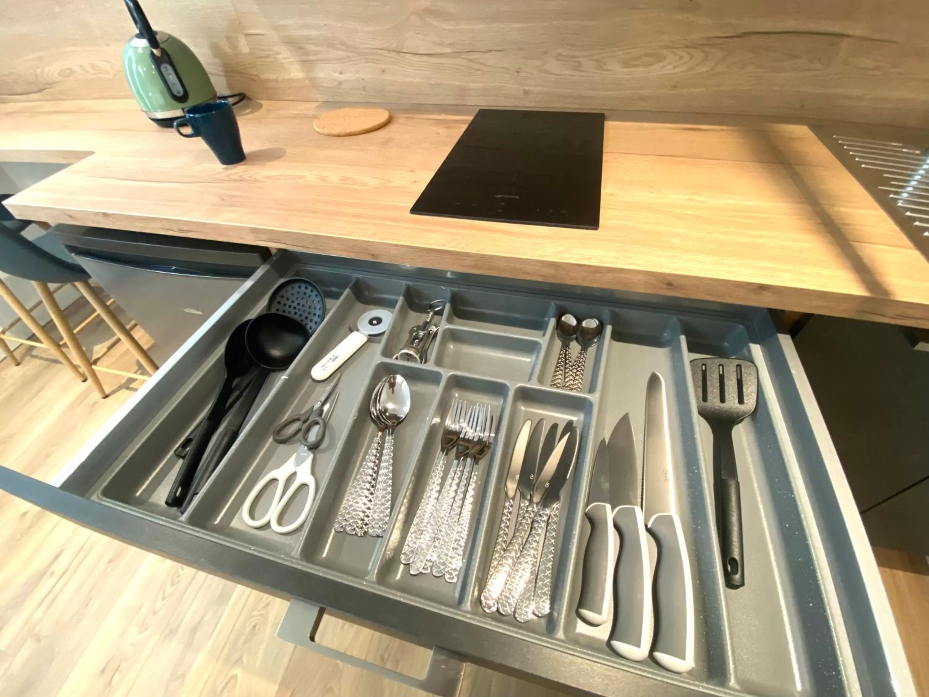 kitchen in Le Bras d'or Apparts et Spa