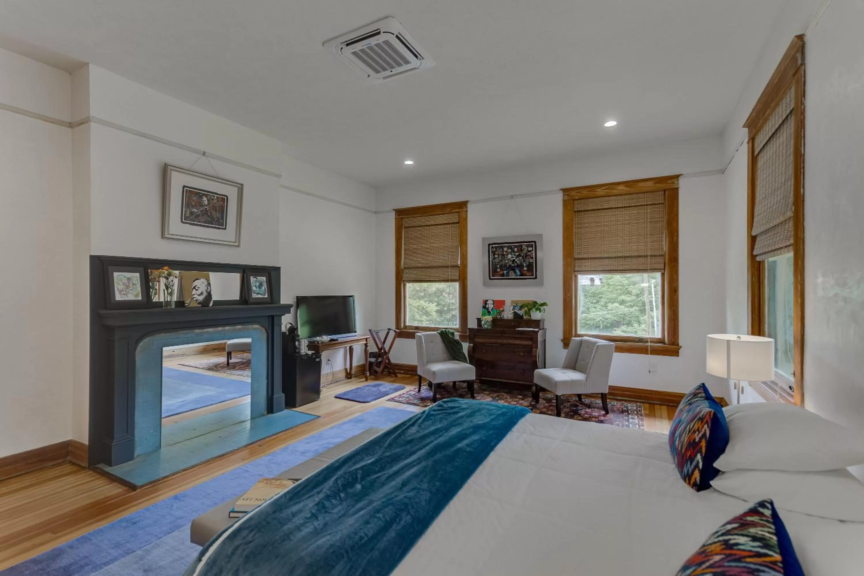 Photo of the whole room, Bed in Oak Hall Bed and Breakfast