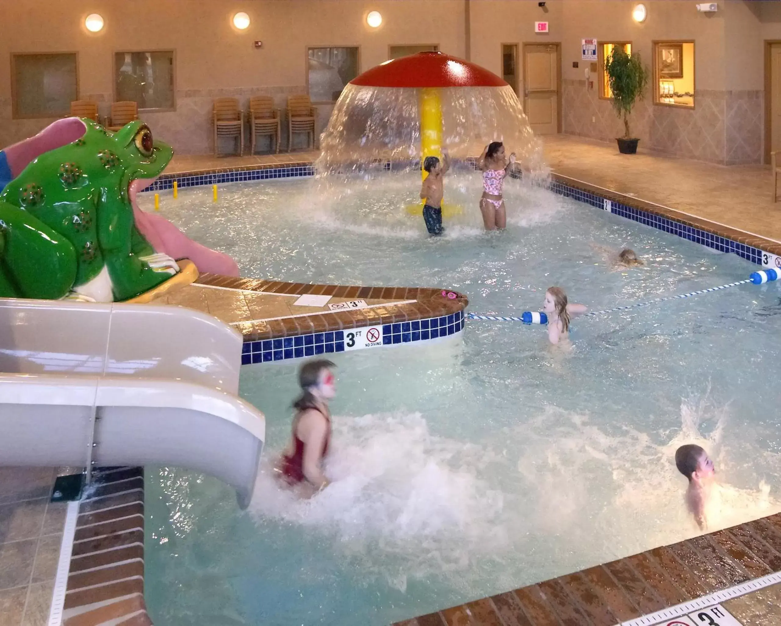 Aqua park, Water Park in ClubHouse Hotel Sioux Falls