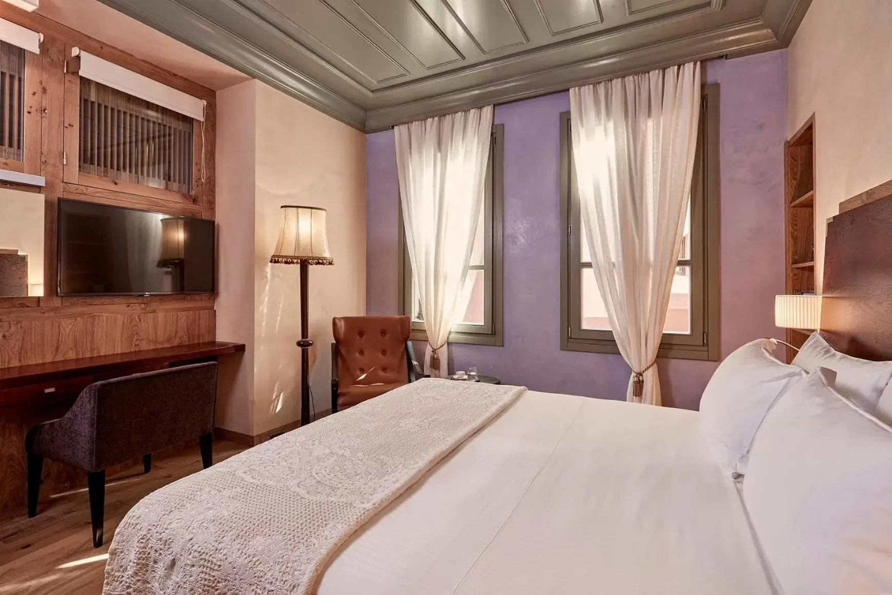 Bed in Domus Renier Boutique Hotel - Historic Hotels Worldwide