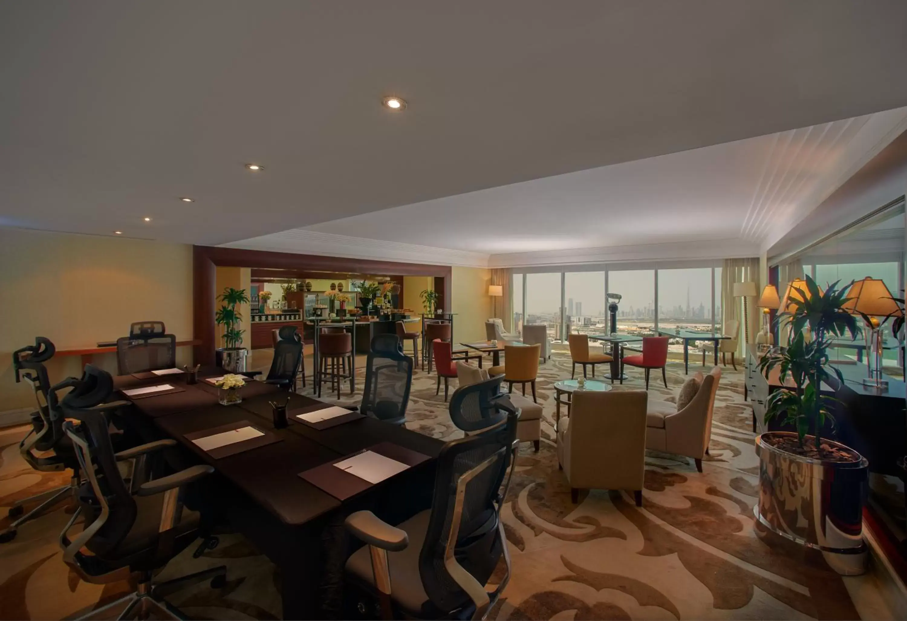 Lounge or bar, Restaurant/Places to Eat in Grand Hyatt Dubai