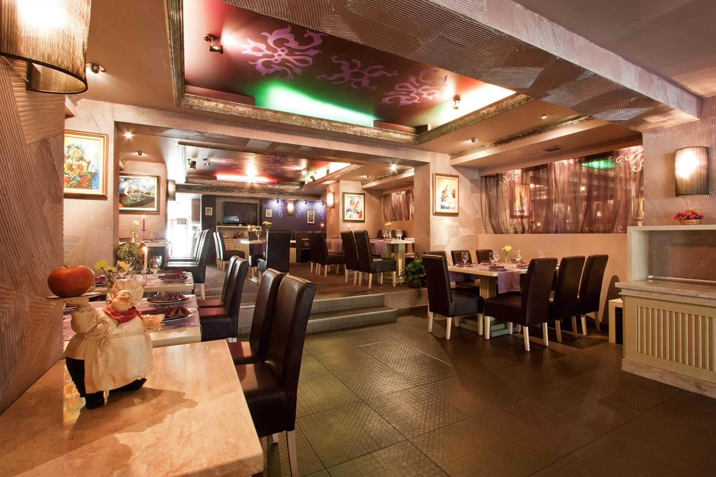 Restaurant/places to eat in Saint George Hotel & Medical Spa