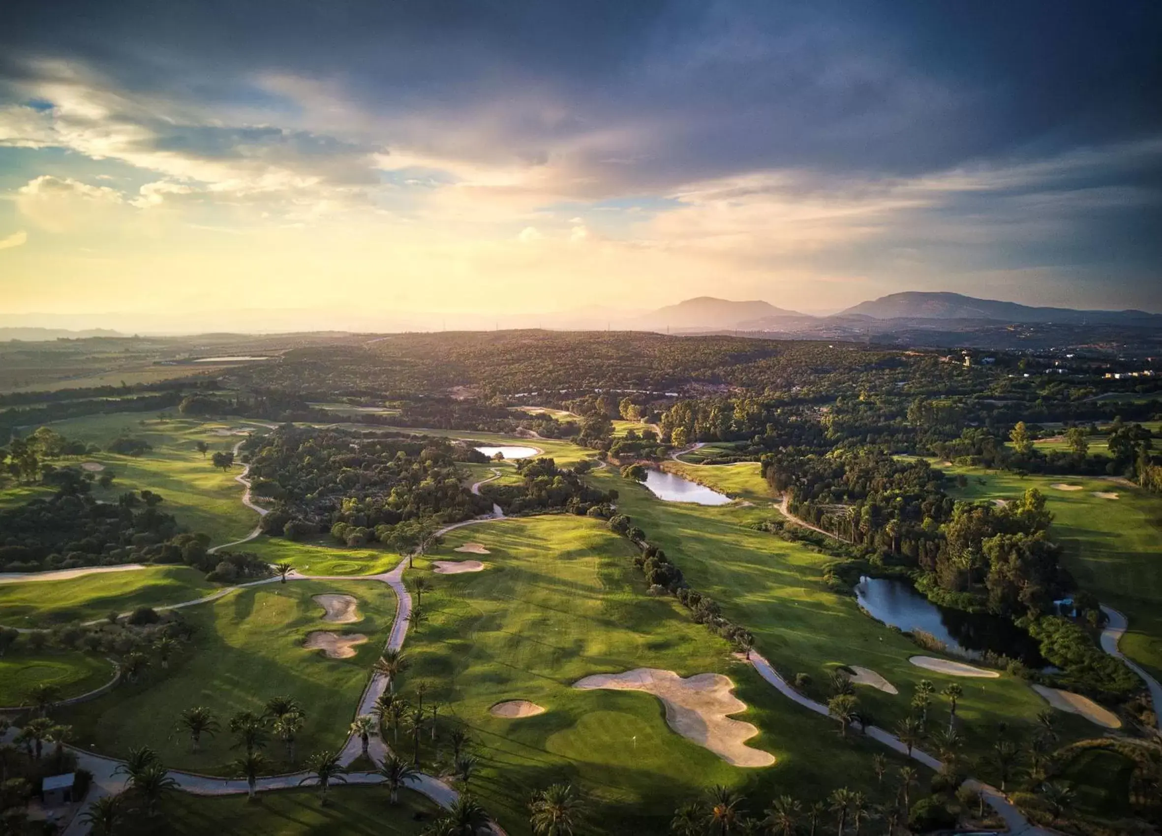 Golfcourse, Bird's-eye View in The Sindbad