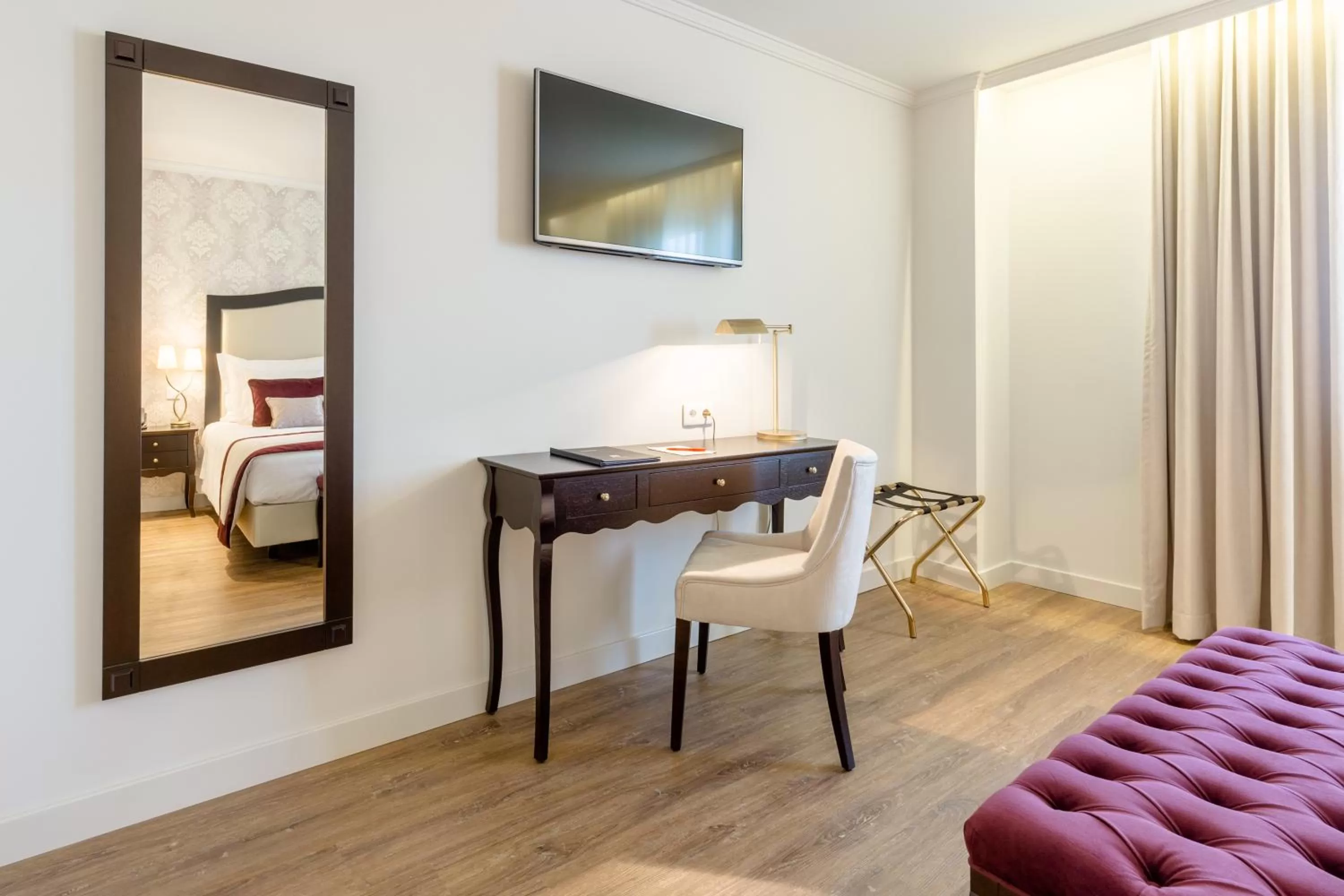 Bedroom, Bed in Luna Hotel Turismo