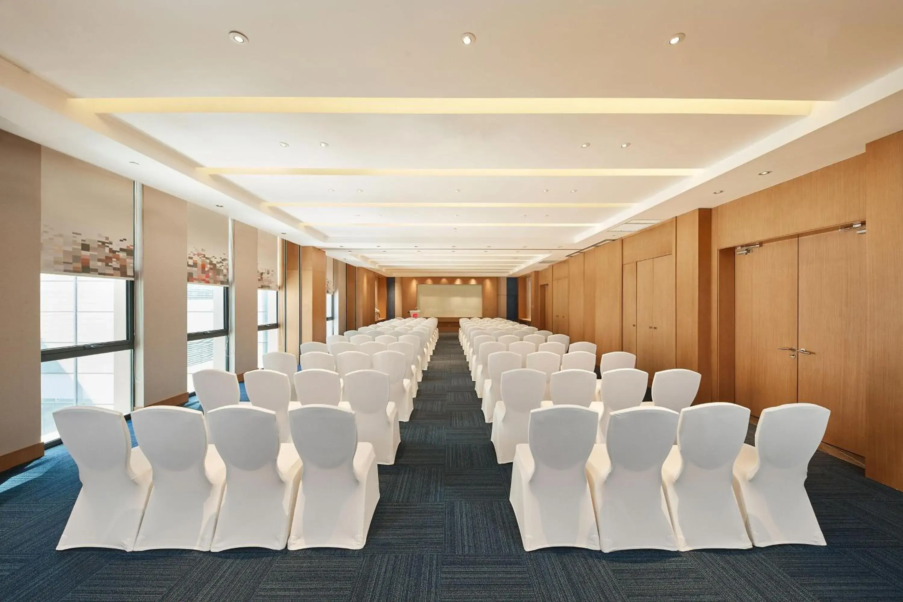 Meeting/conference room in Aloft Shanghai Zhangjiang Haike