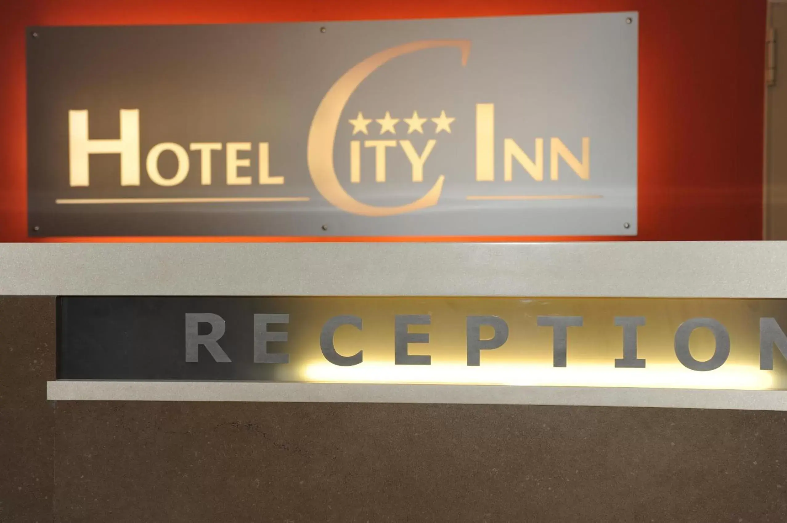 Lobby or reception, Property Logo/Sign in Hotel City Inn