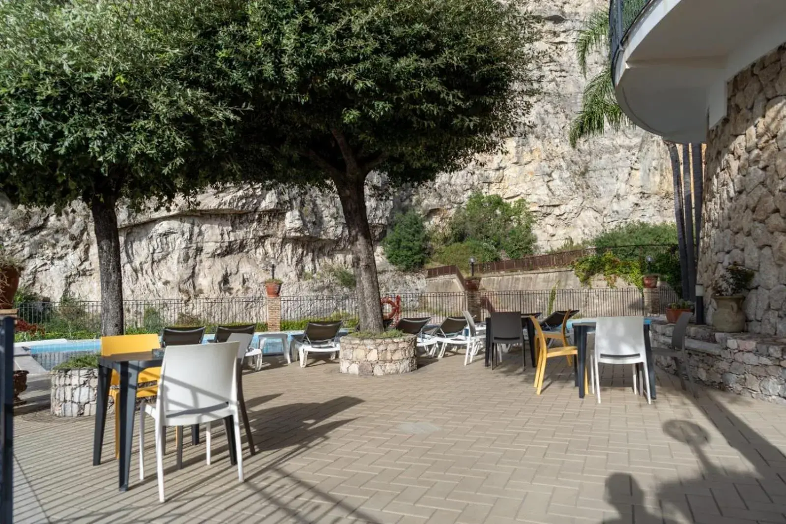 Balcony/Terrace, Restaurant/Places to Eat in Hotel Corallo