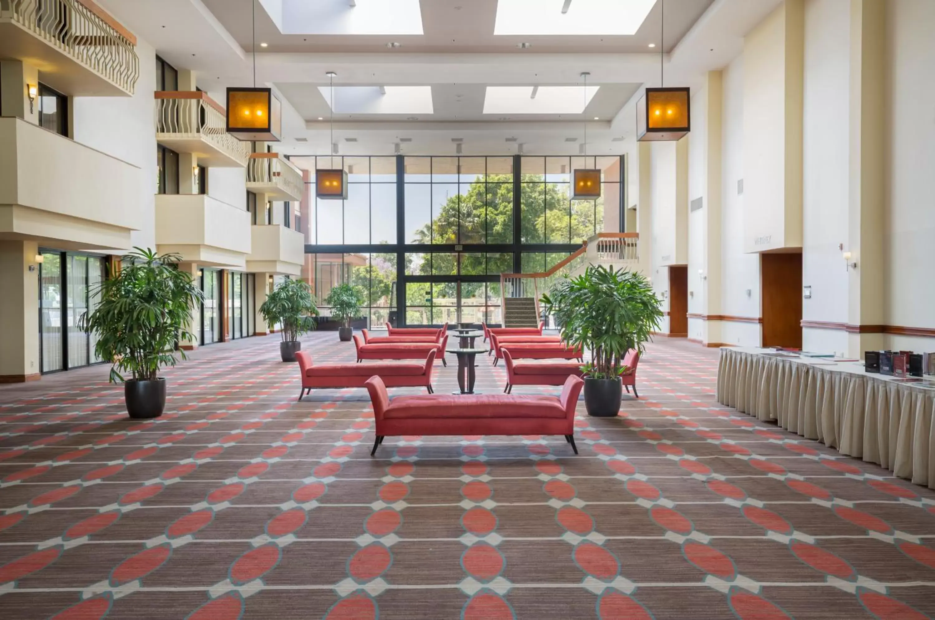 Lobby or reception in Ontario Airport Hotel & Conference Center