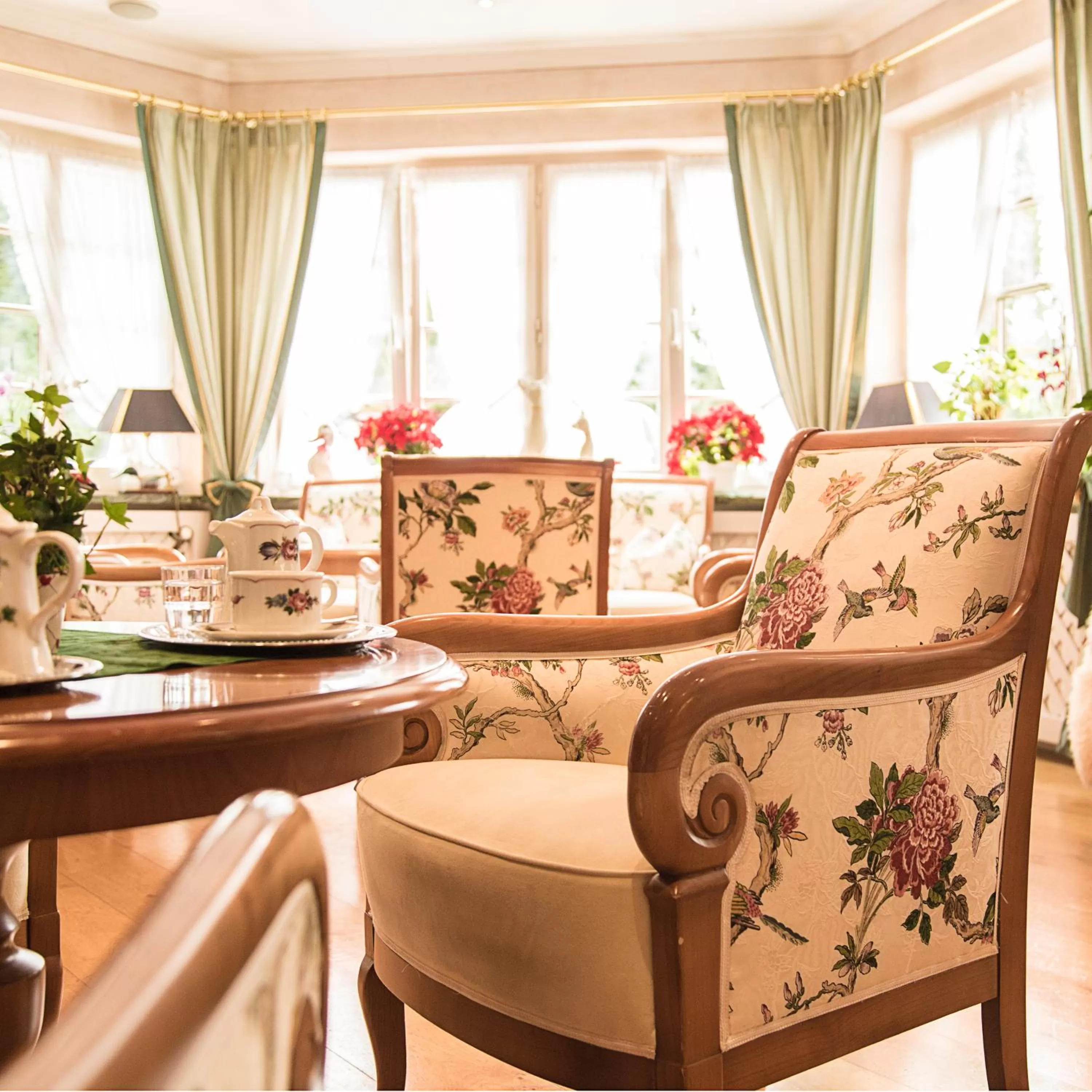 Restaurant/places to eat, Seating Area in Kaisers Tanne - Premium Alles Inklusive Hotel