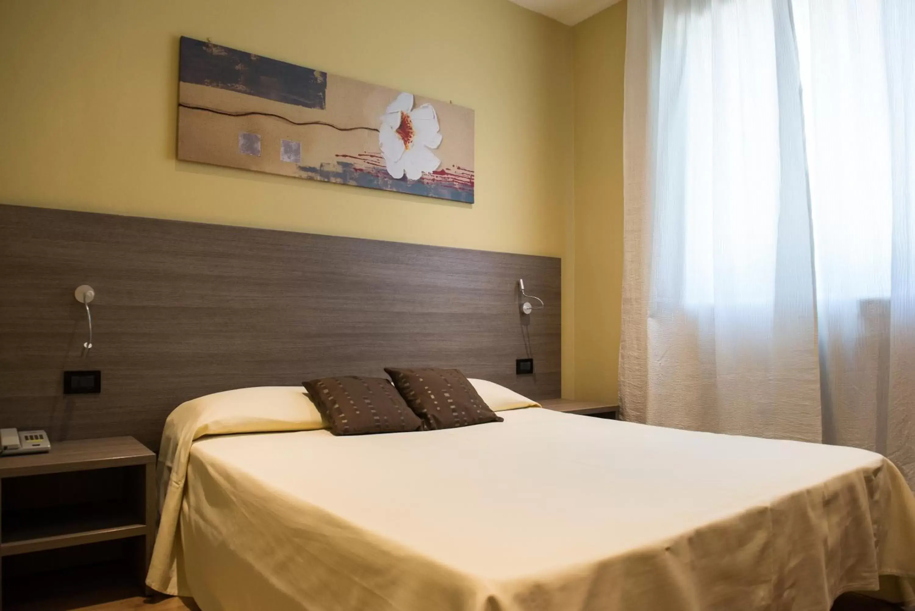 Bed, Room Photo in Albergo Grappolo D'oro