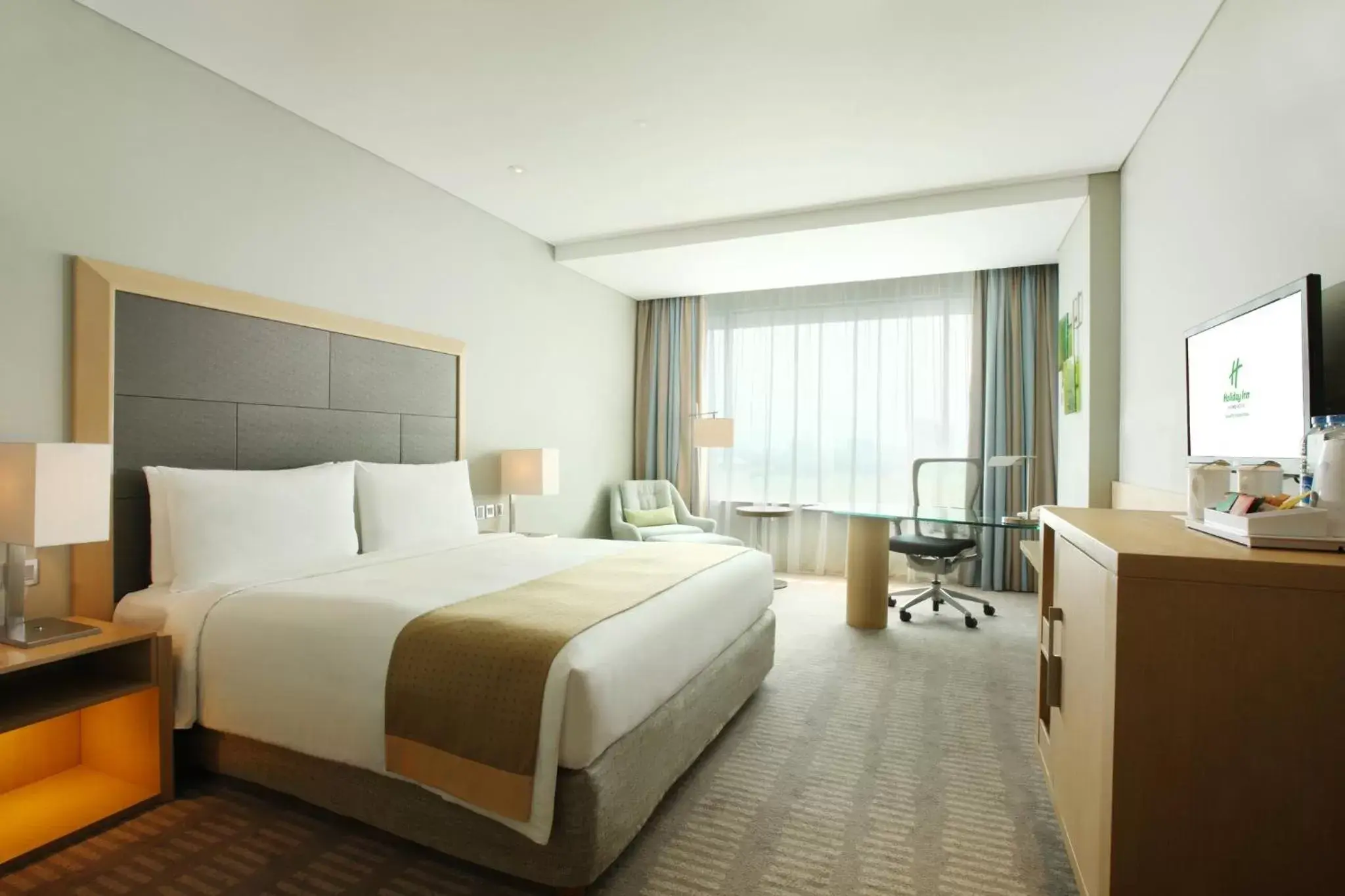 Photo of the whole room in Holiday Inn Jakarta Kemayoran, an IHG Hotel