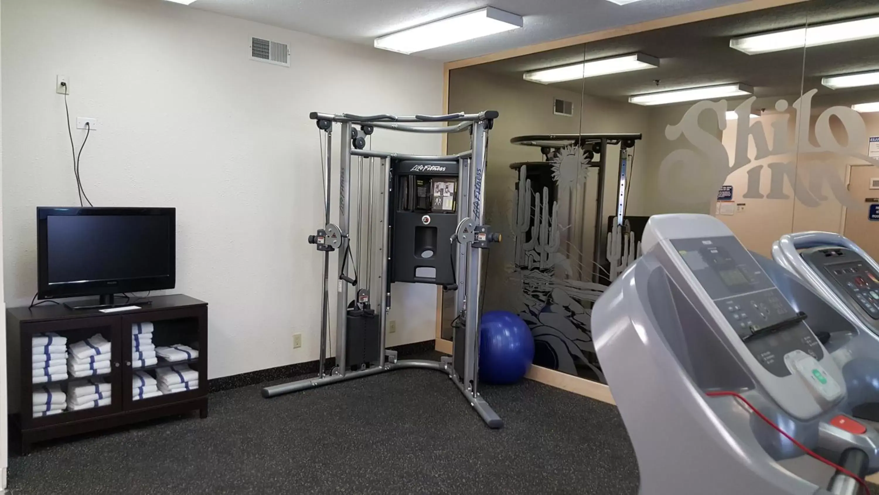 Fitness centre/facilities in Shilo Inn Elko Fitness centre/facilities in Shilo Inn Elko