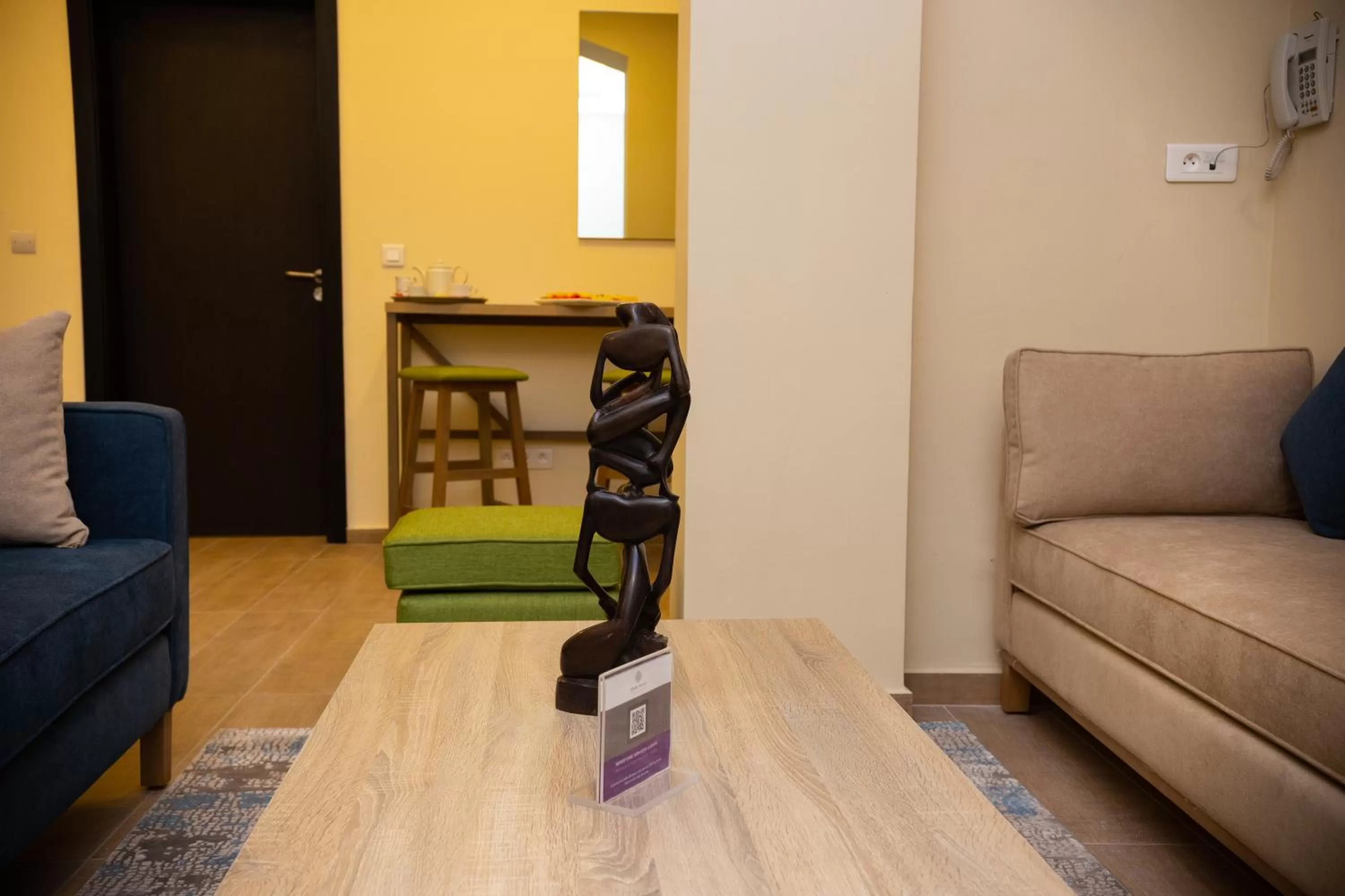 Living room in Silver Moon Hotel