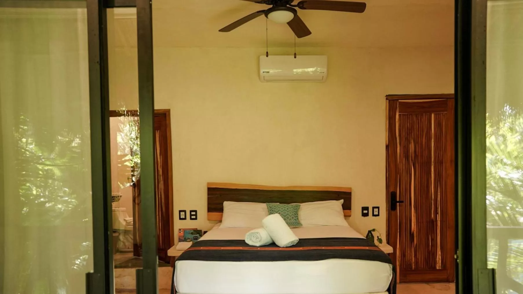 Bed in Corazon De Jade Tulum