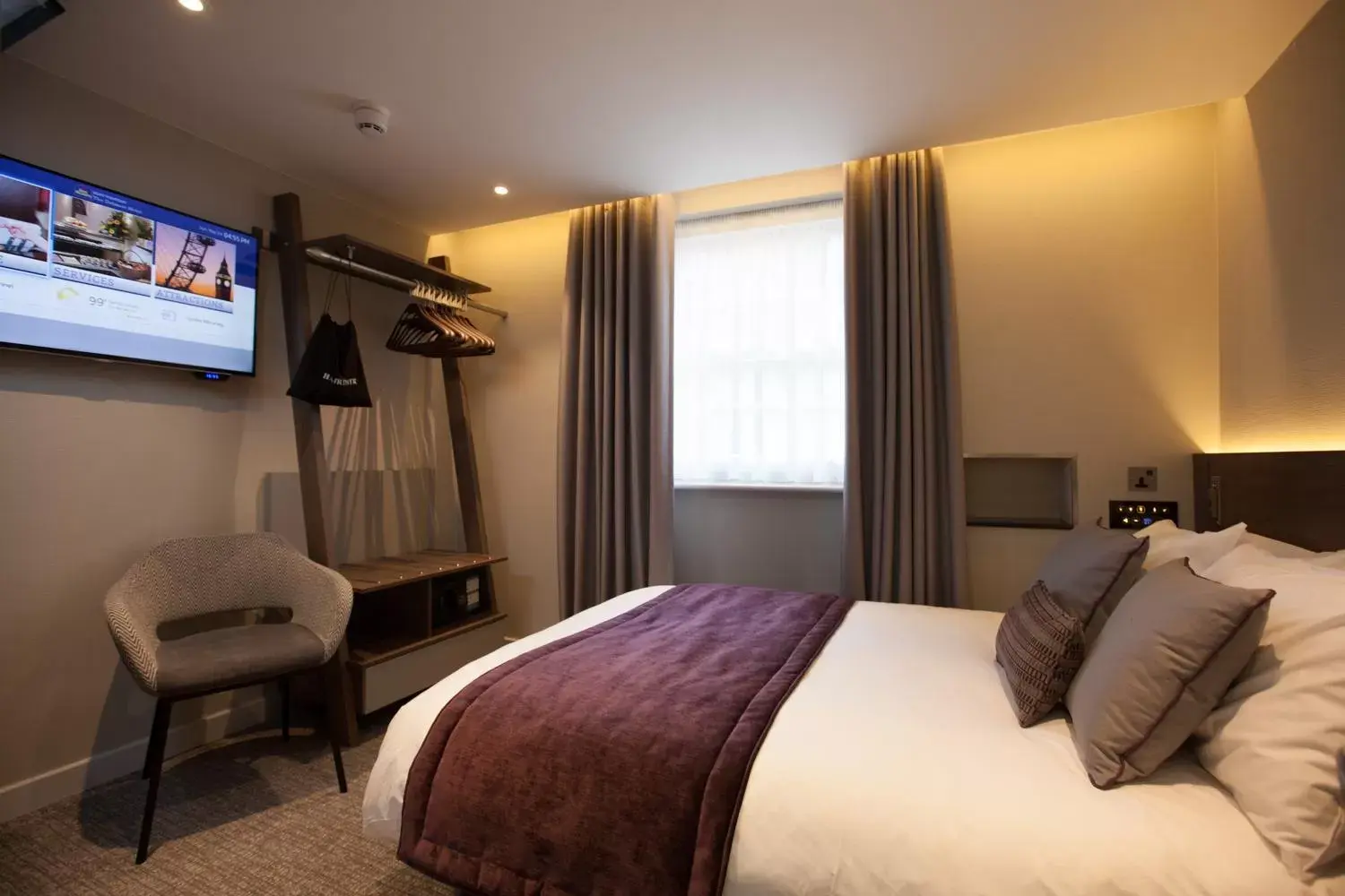 Bedroom, Bed in Best Western Plus Delmere Hotel