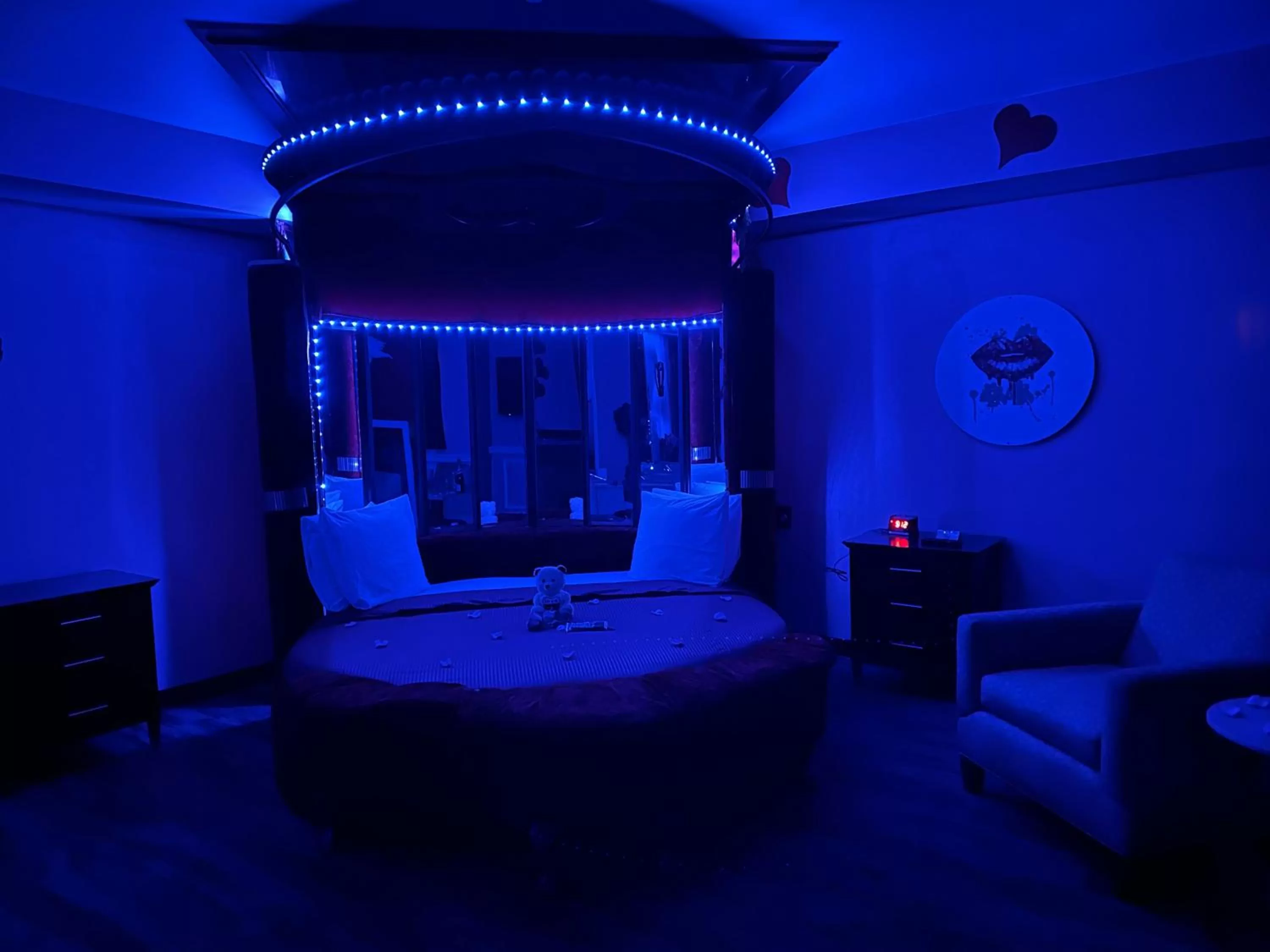 Bedroom, Bed in Inn of the Dove - Romantic Luxury Suites with Jacuzzi & Seasonal Fireplace at Harrisburg-Hershey-Philadelphia, PA