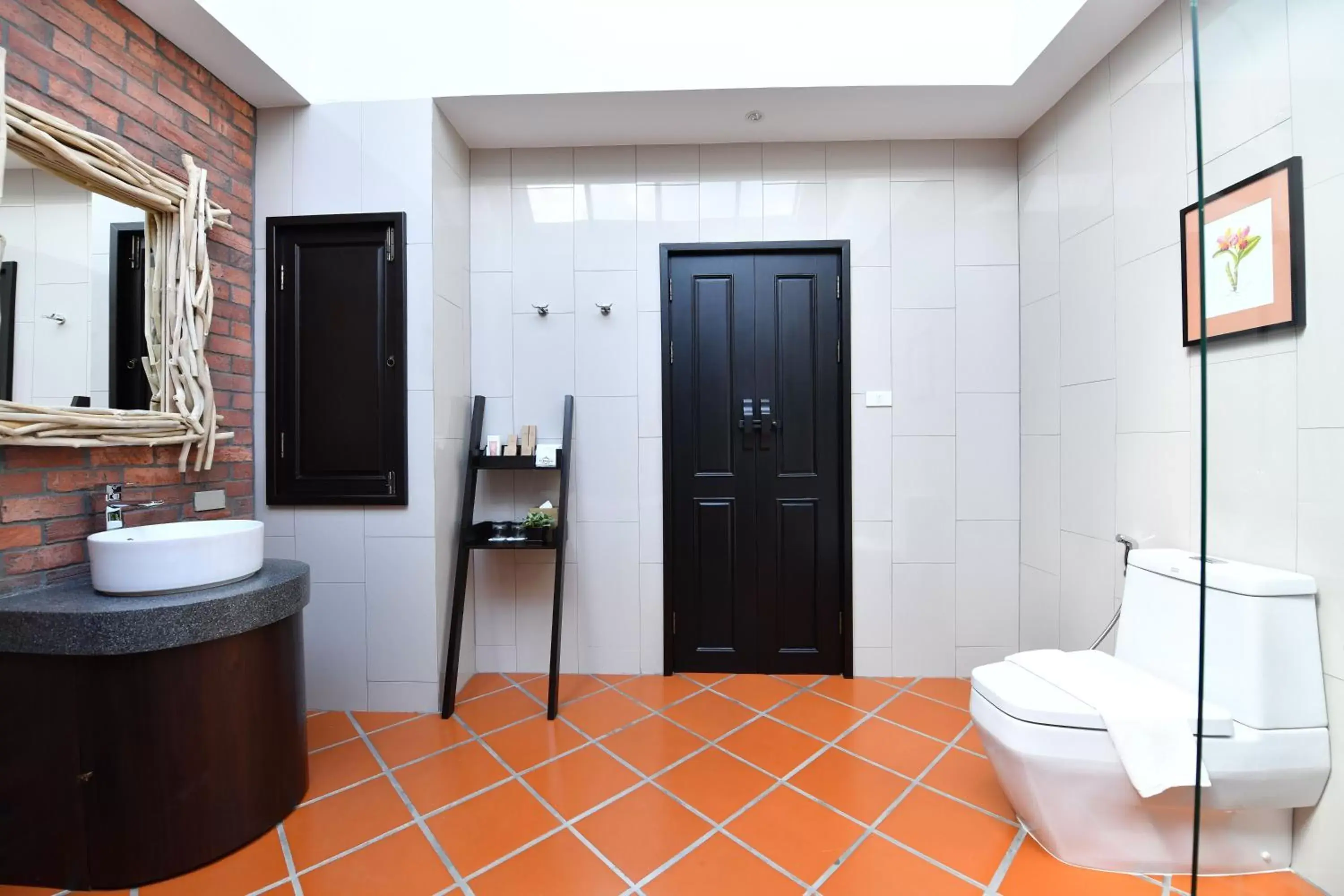 Bathroom in El Barrio Lanna- SHA Extra Plus