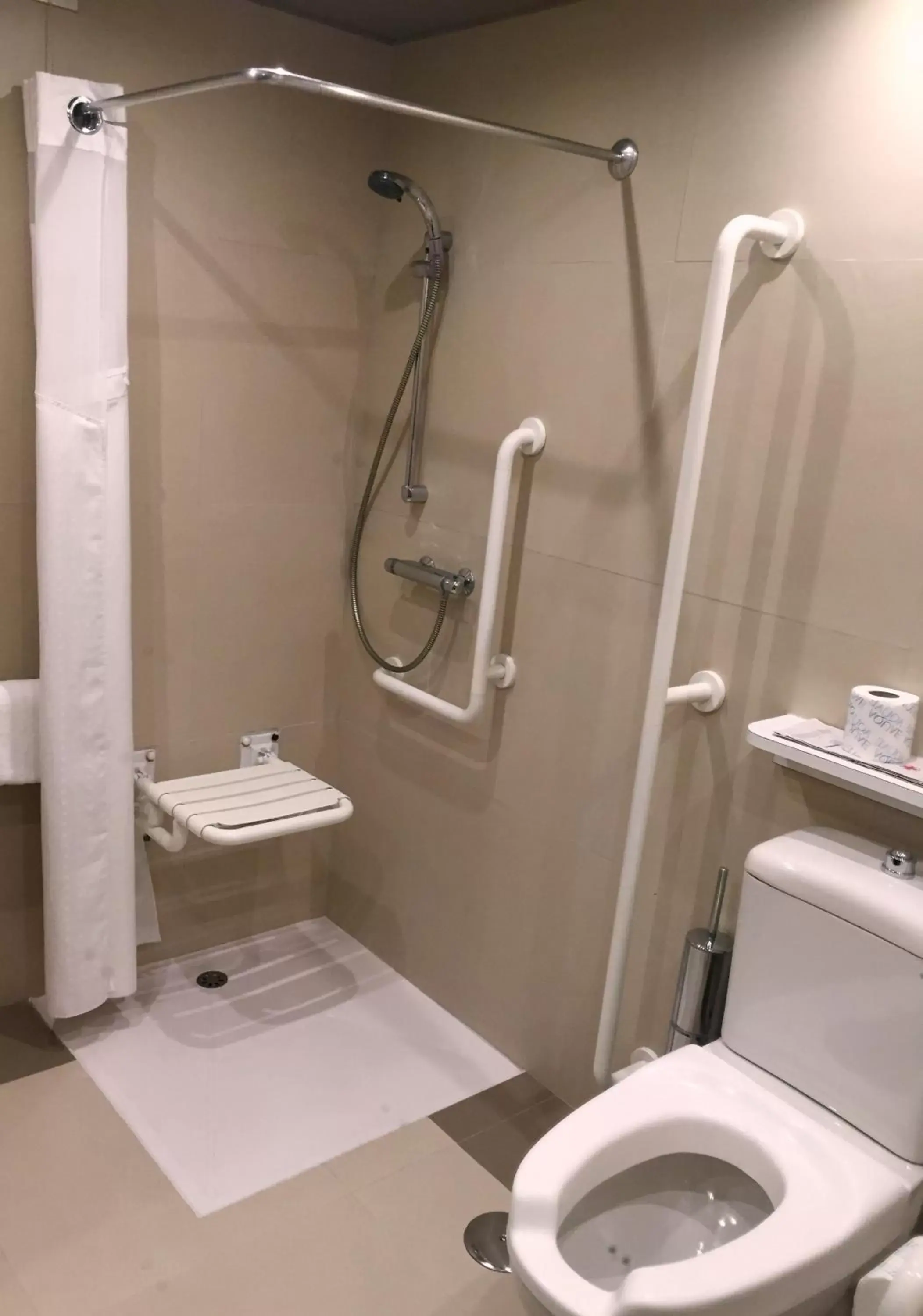 Toilet, Bathroom in Holiday Inn Rome - Eur Parco Dei Medici, an IHG Hotel