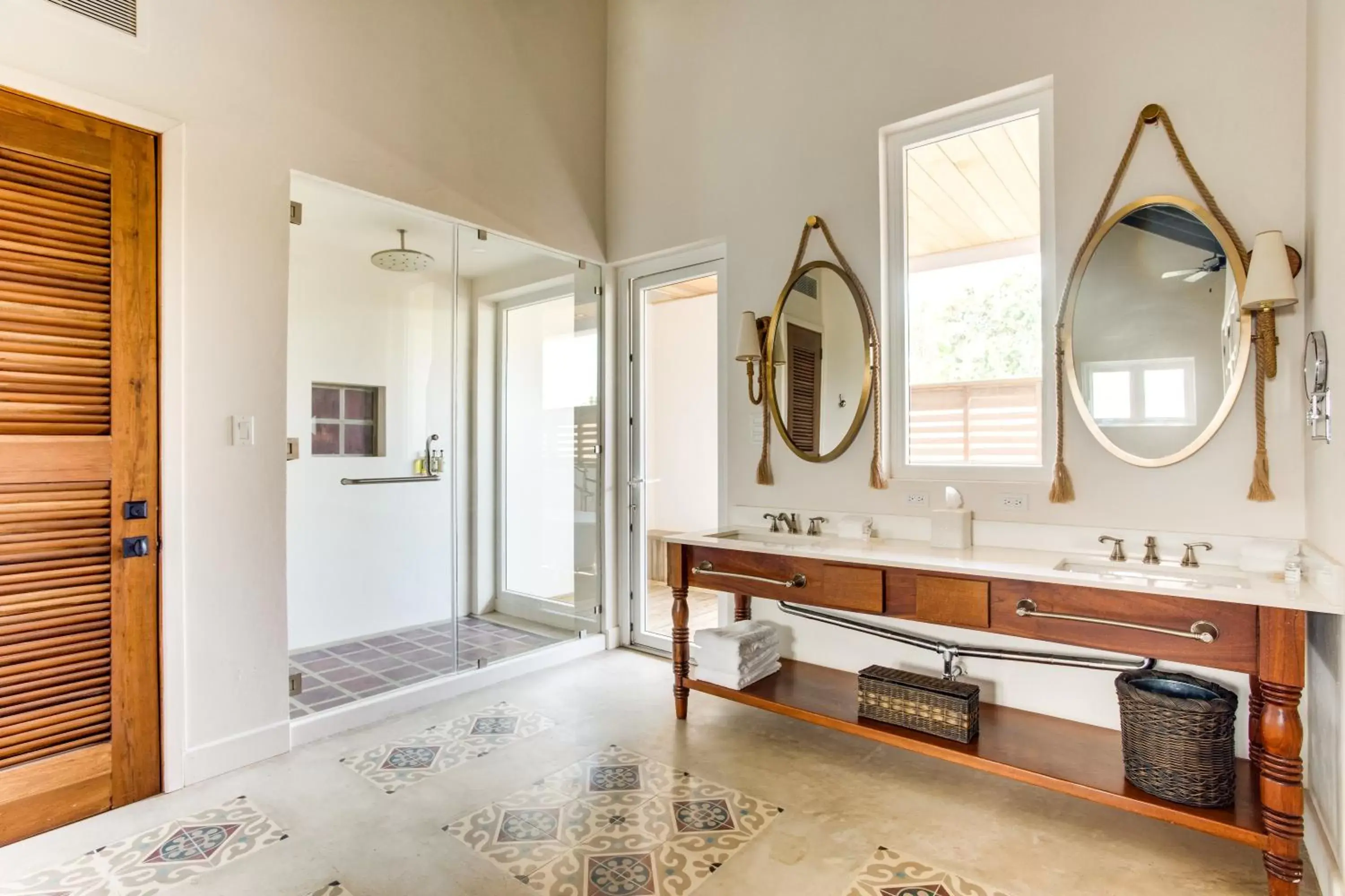 Bathroom in Itz'ana Resort & Residences