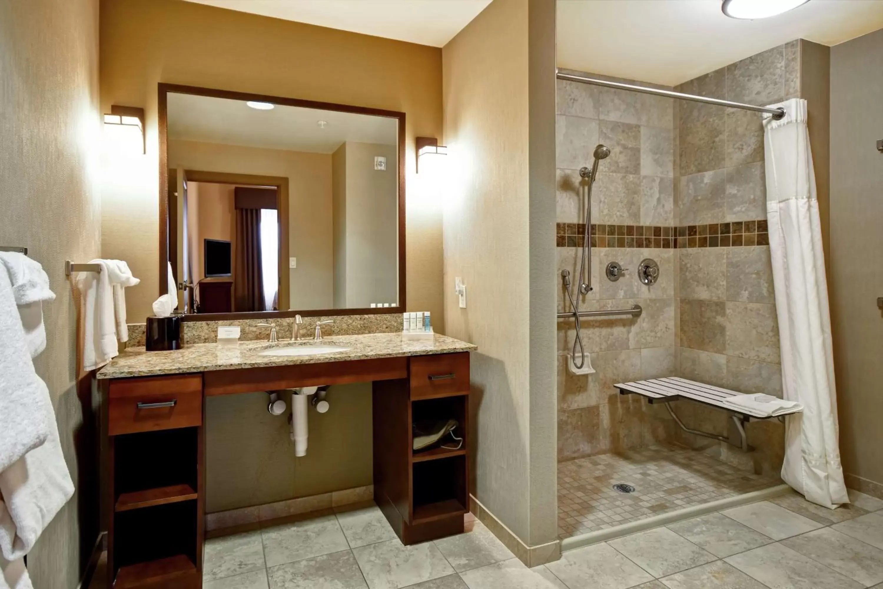 Bathroom in Homewood Suites by Hilton Kalispell