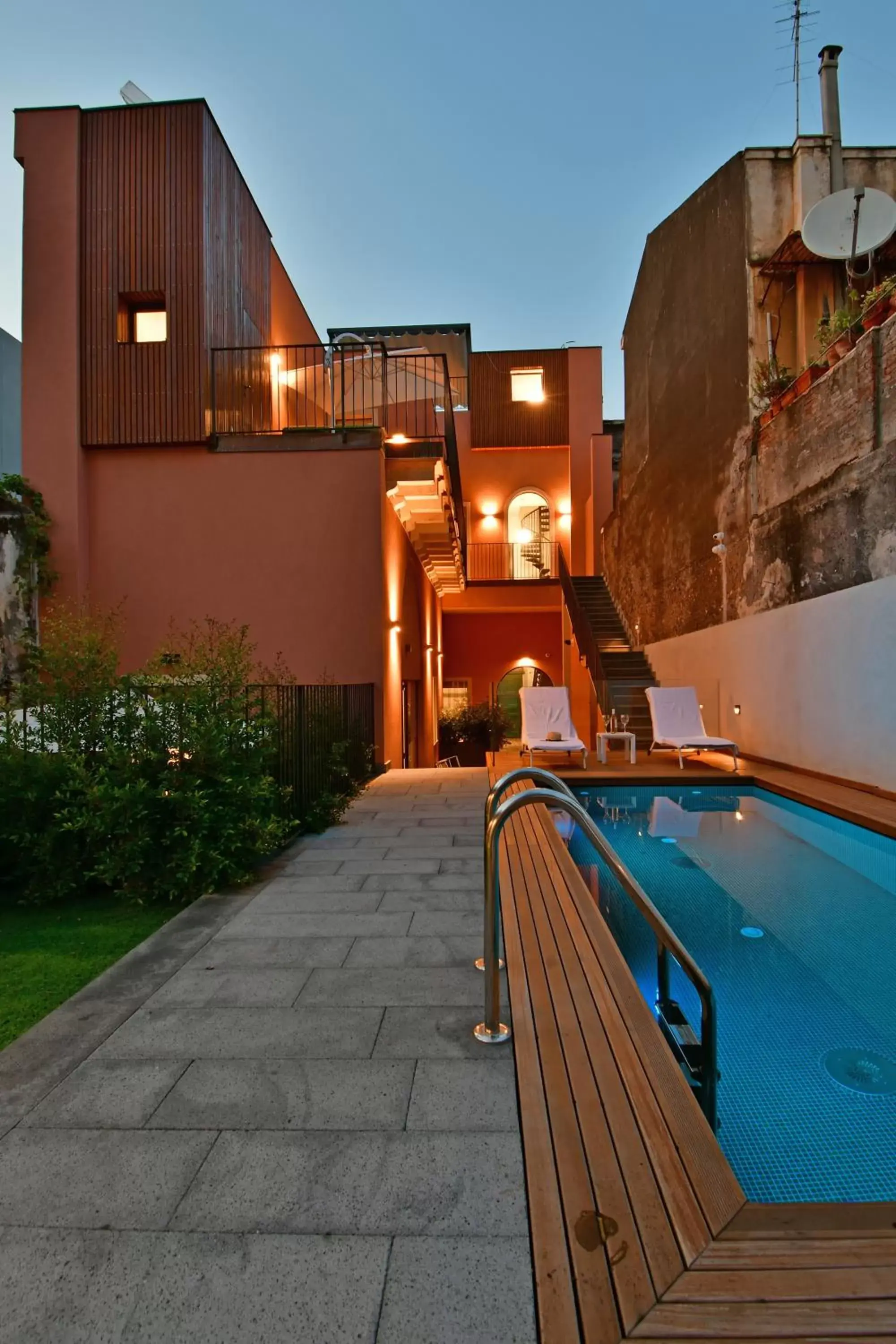 Swimming pool, Property Building in Creuza De Ma