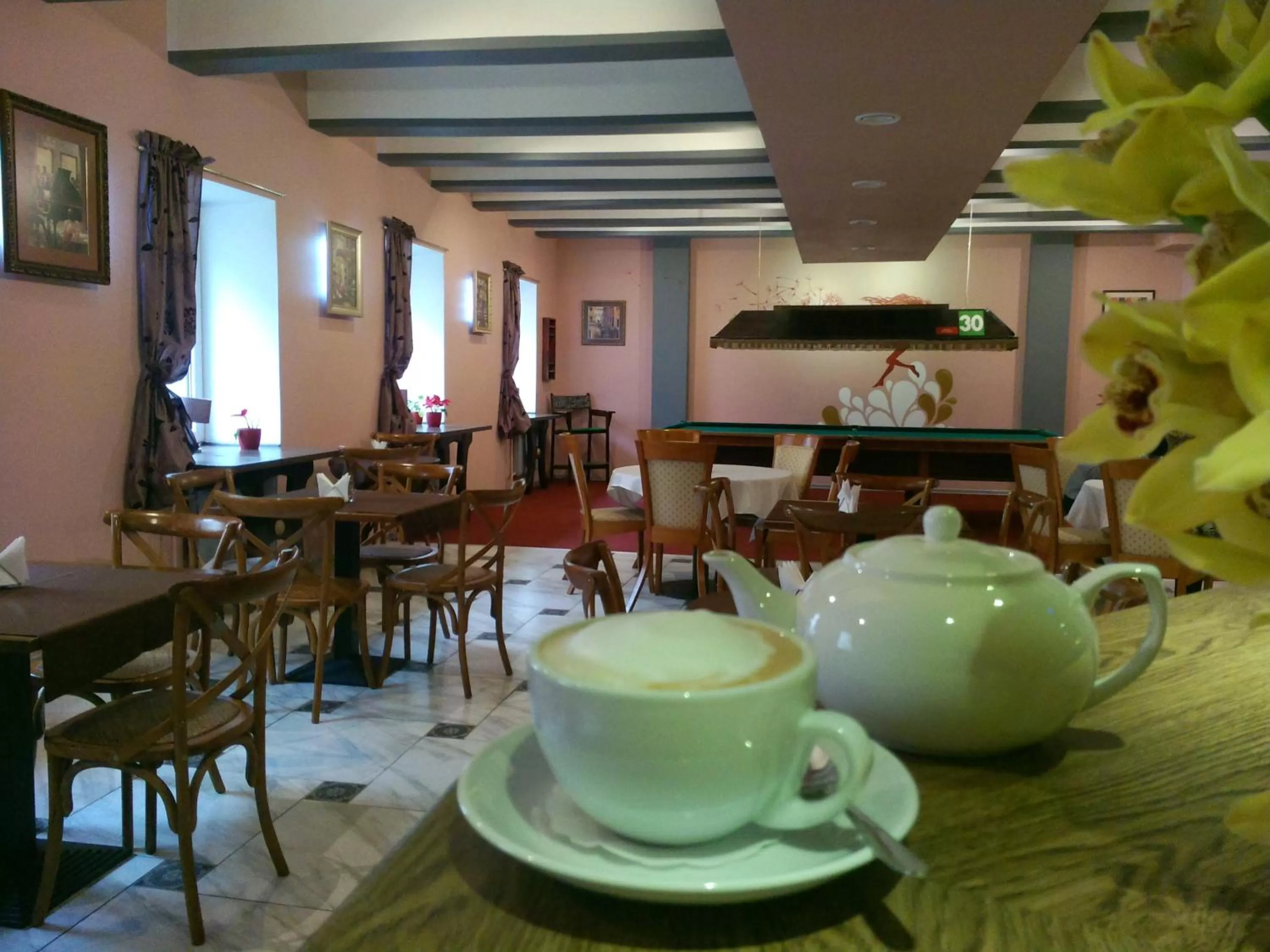 Restaurant/places to eat in A1 Hotel Riga City Center