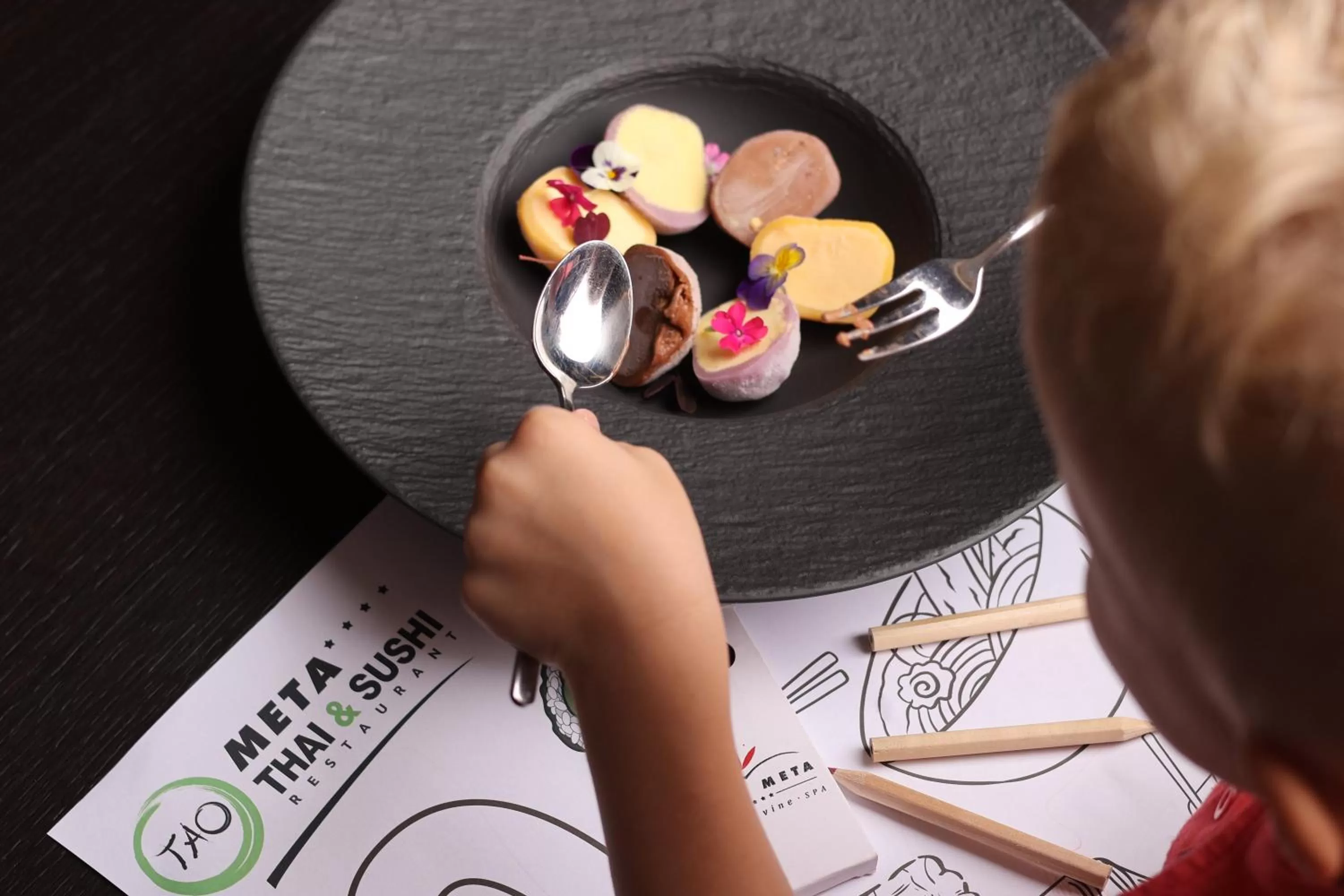 Restaurant/places to eat in Hotel META Resort & Vine SPA