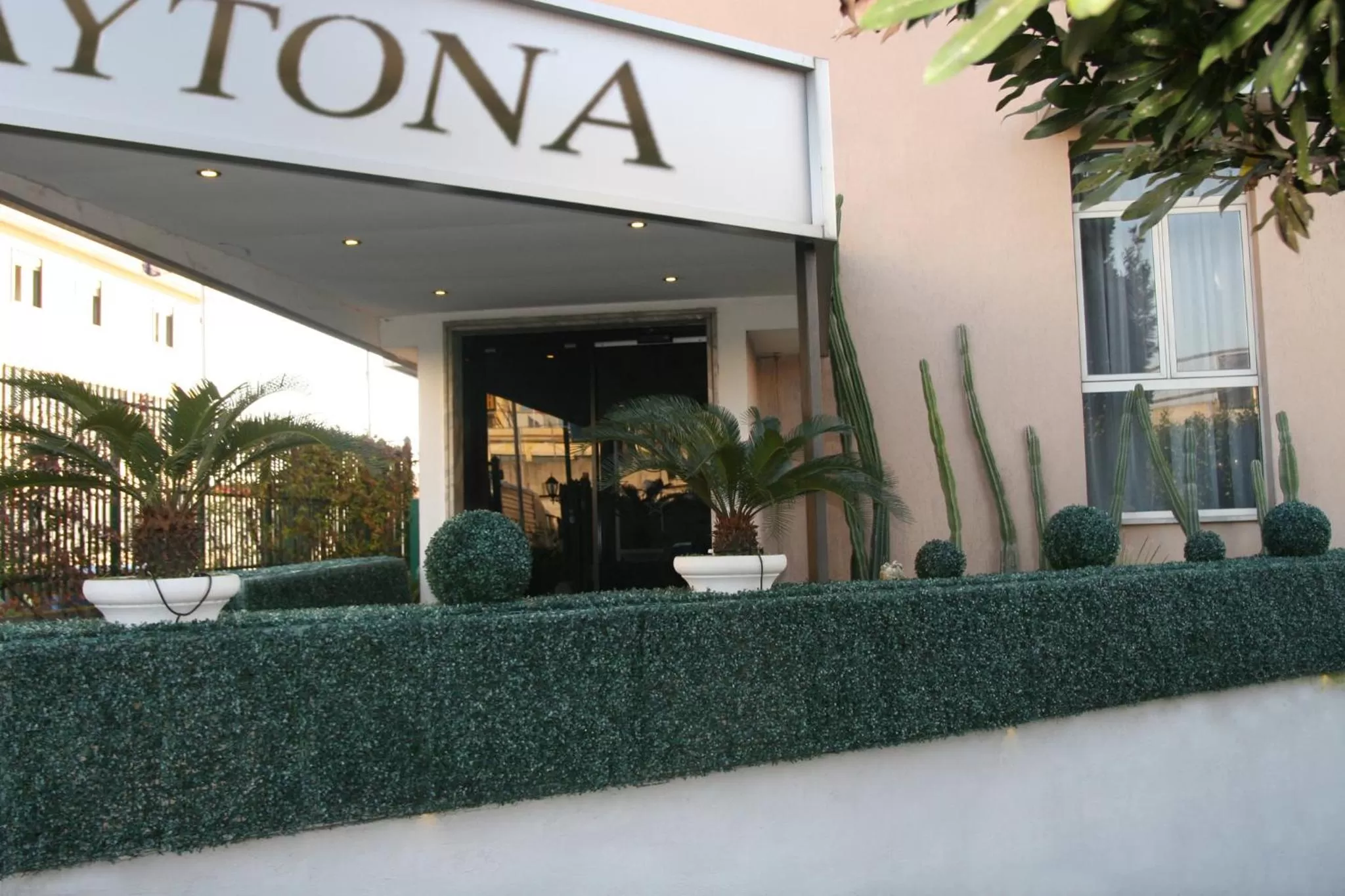 Facade/entrance in Hotel Daytona Palace