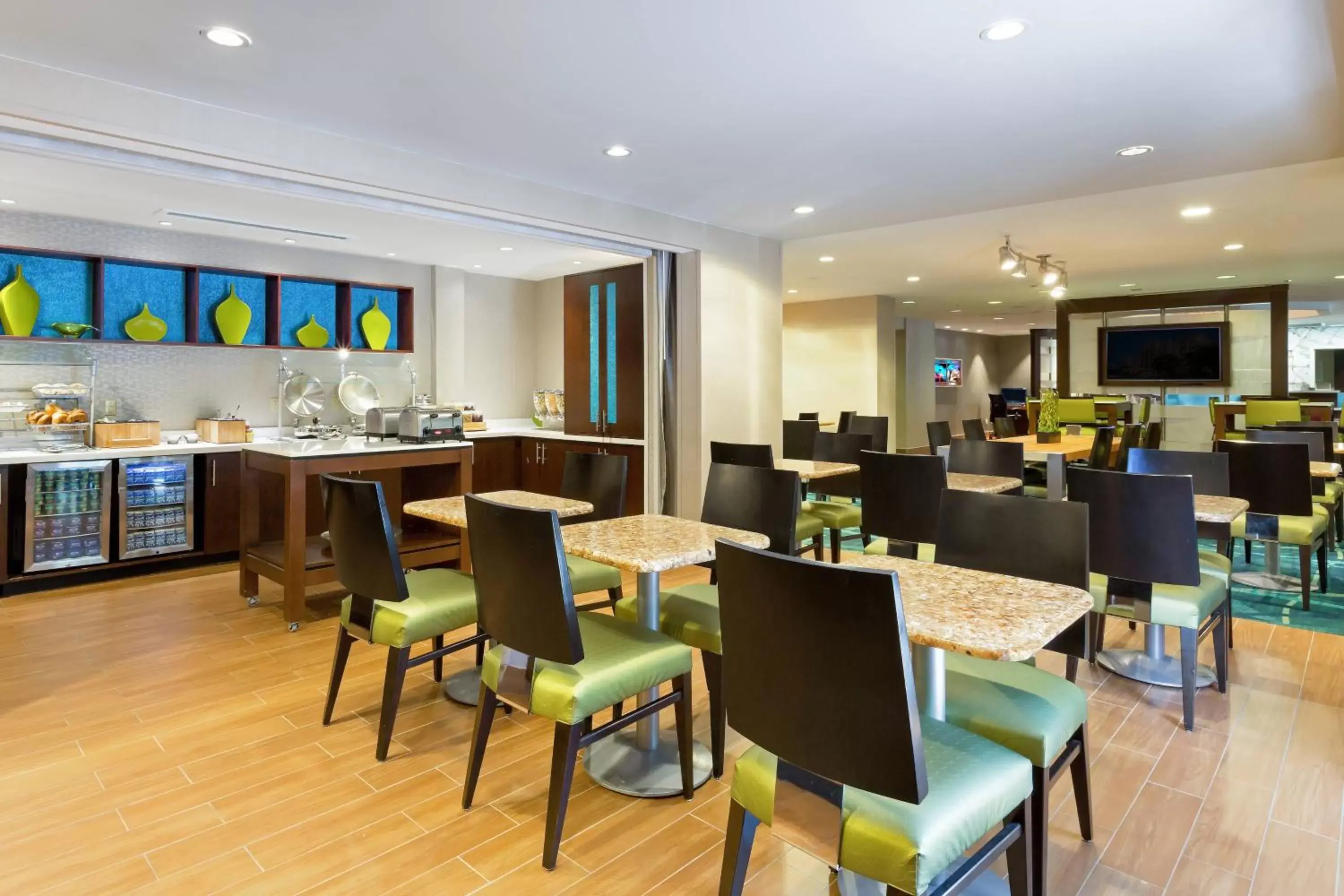 Breakfast, Restaurant/Places to Eat in SpringHill Suites Austin South
