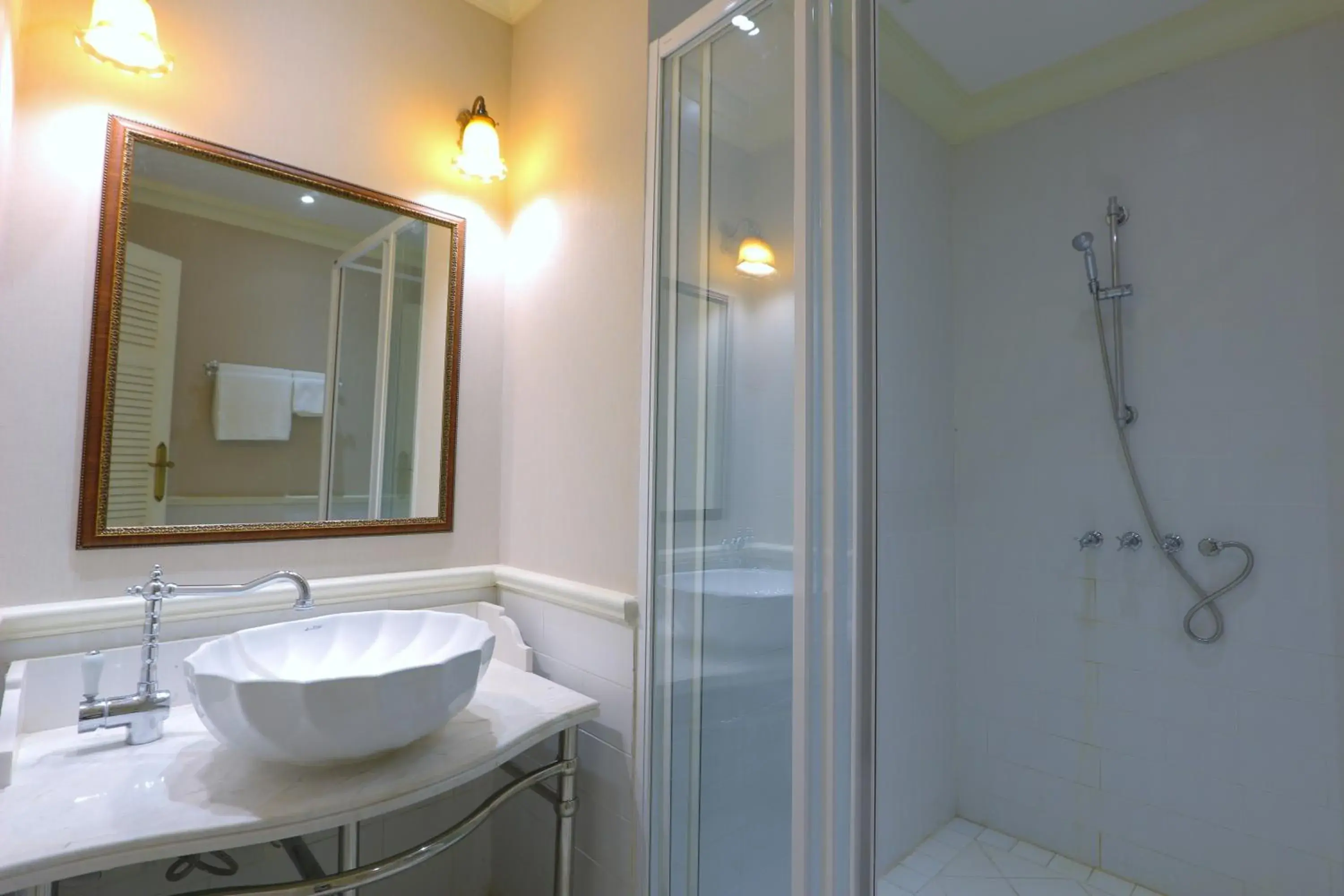 Shower, Bathroom in Hiranyakul House