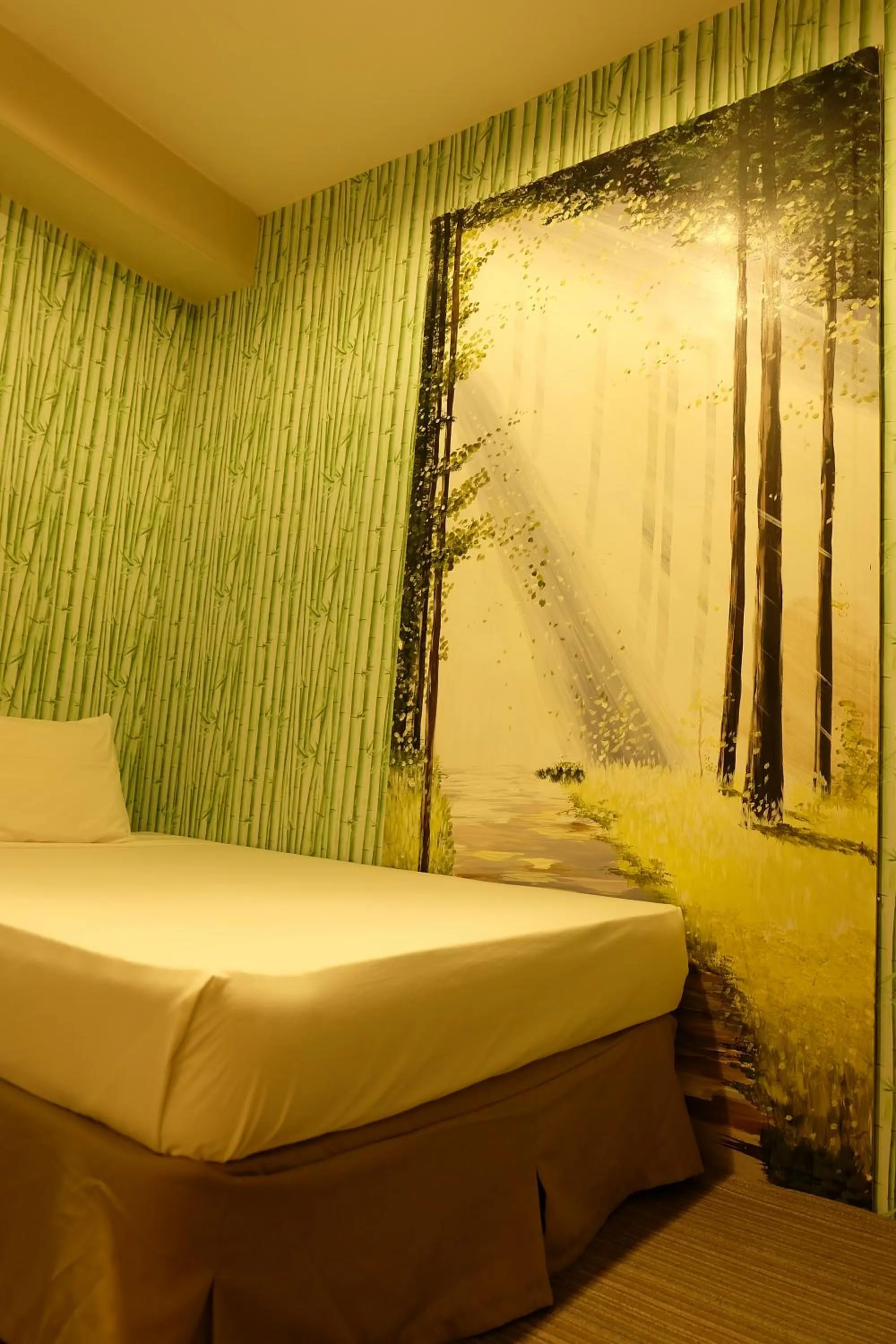Bedroom, Bed in Spaces Hotel Makati