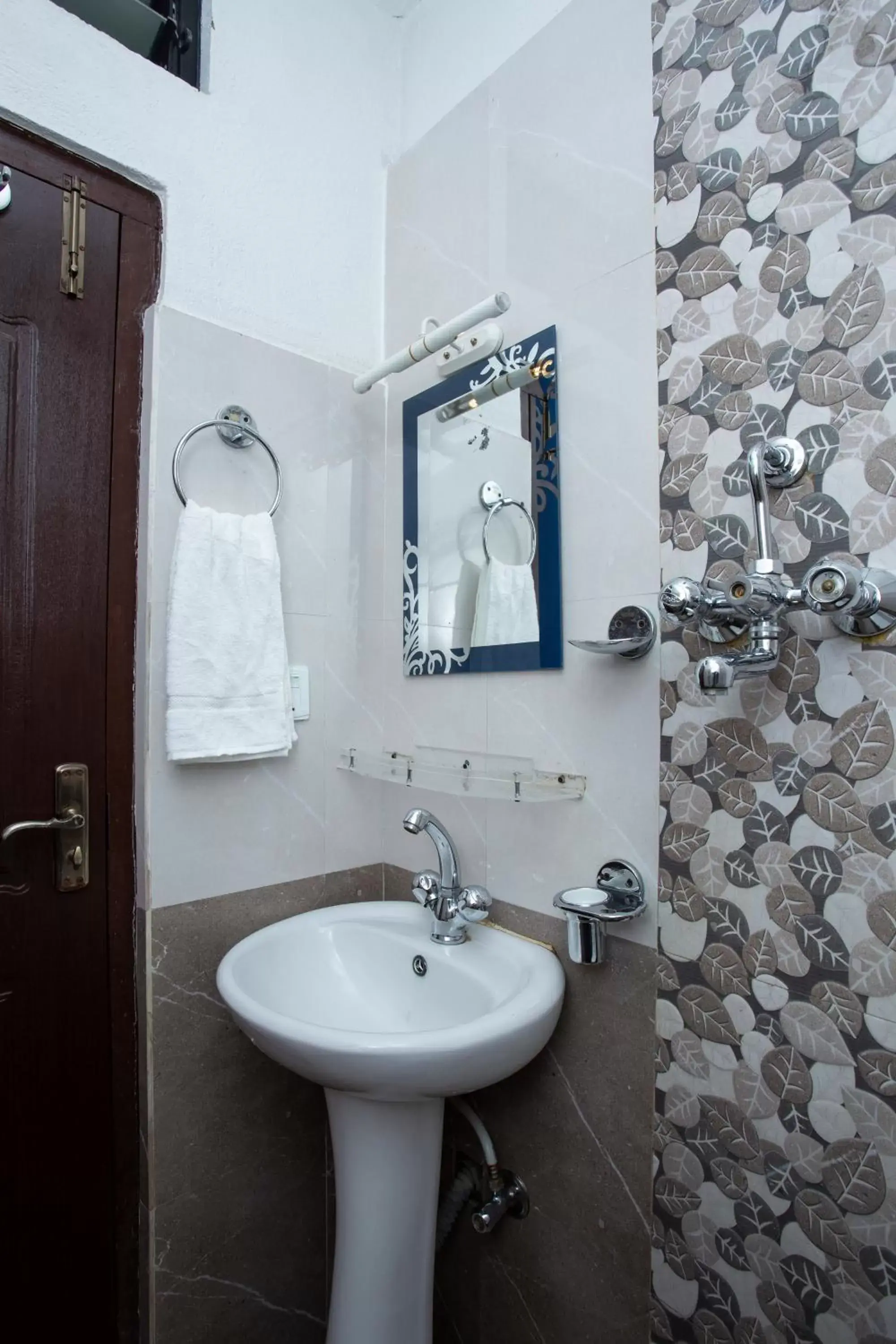 Bathroom in Kathmandu Boutique Hotel Bathroom in Kathmandu Boutique Hotel