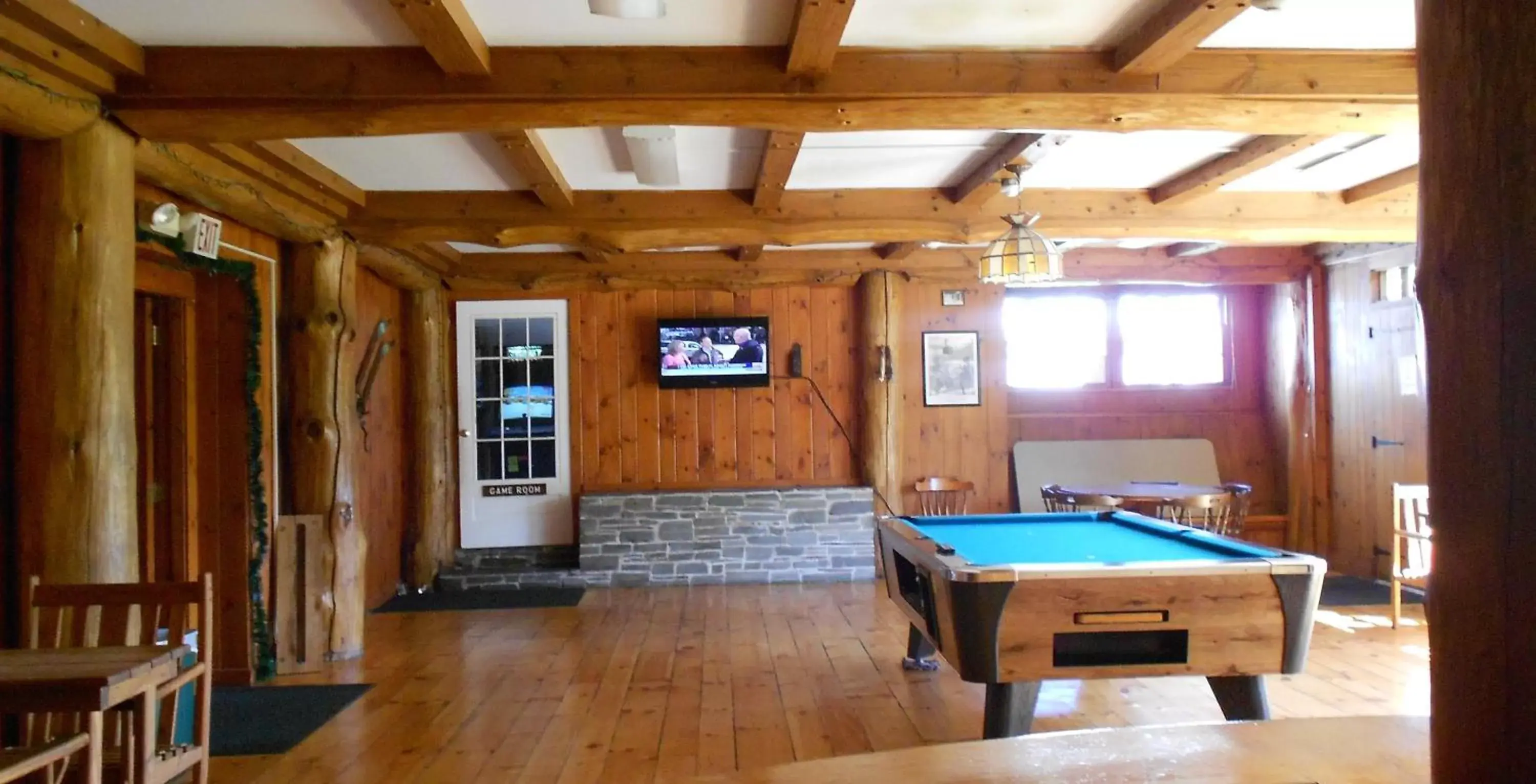 Meeting/conference room, Billiards in Stonybrook Motel & Lodge