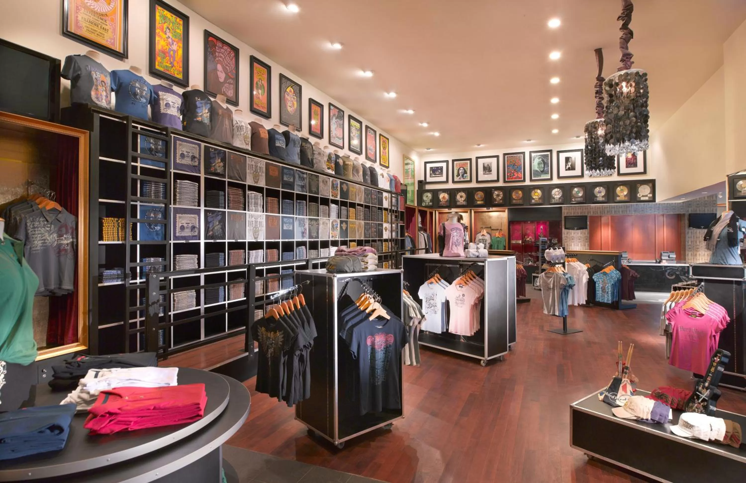 On-site shops in Hard Rock Hotel Bali