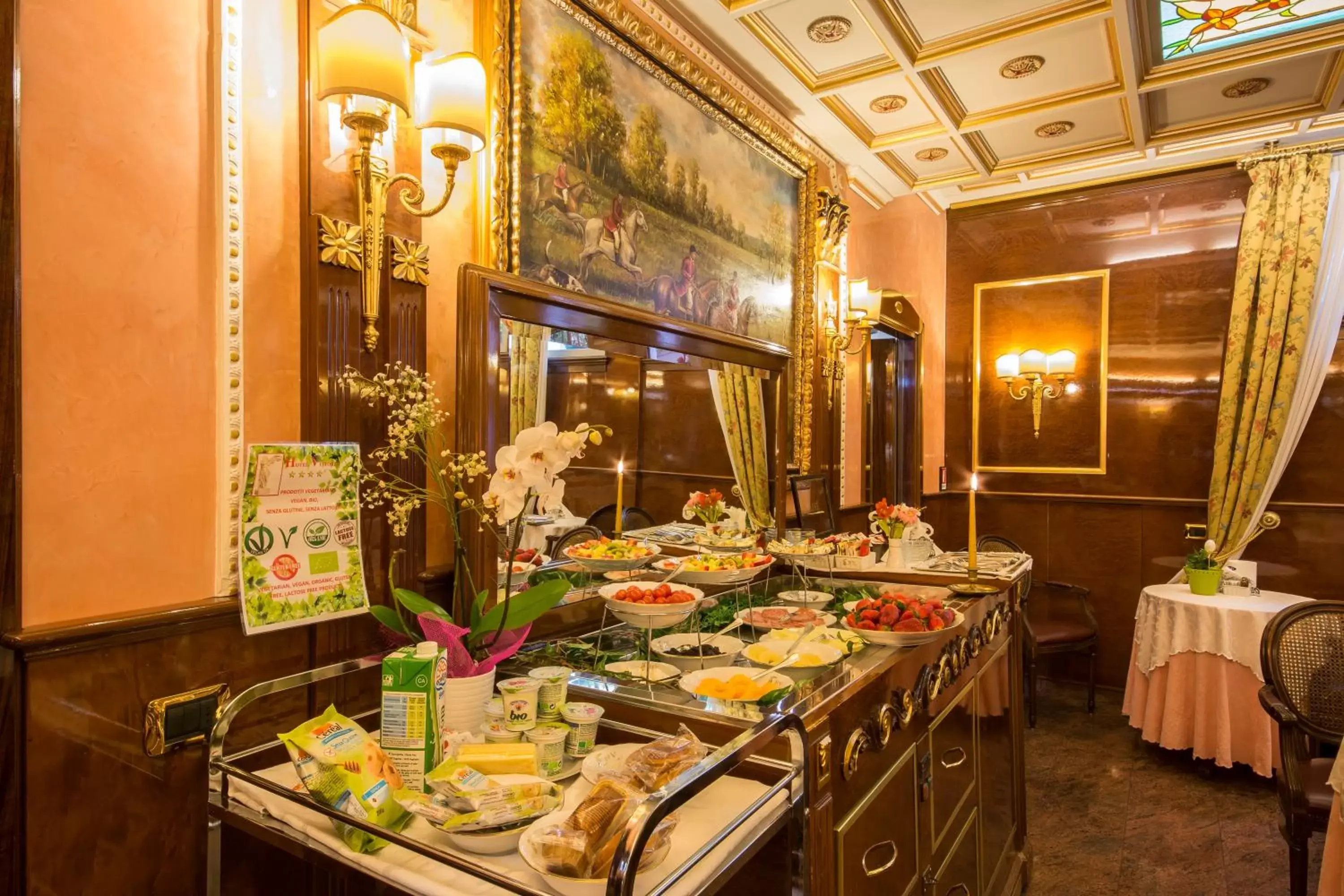 Food, Restaurant/Places to Eat in Hotel Vittoria