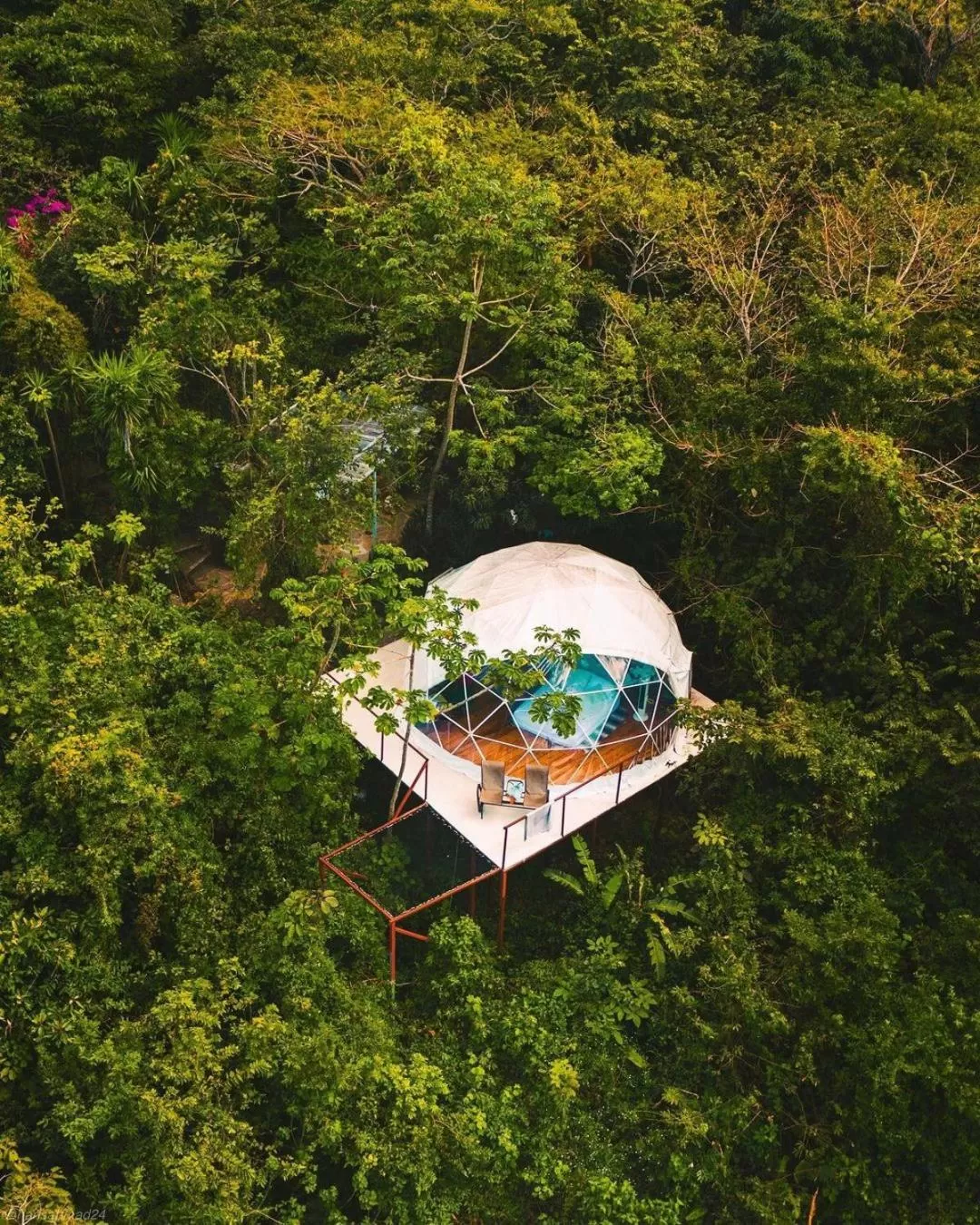 El Mirador Glamping & Apartments & Woodhouse & Swimingpool