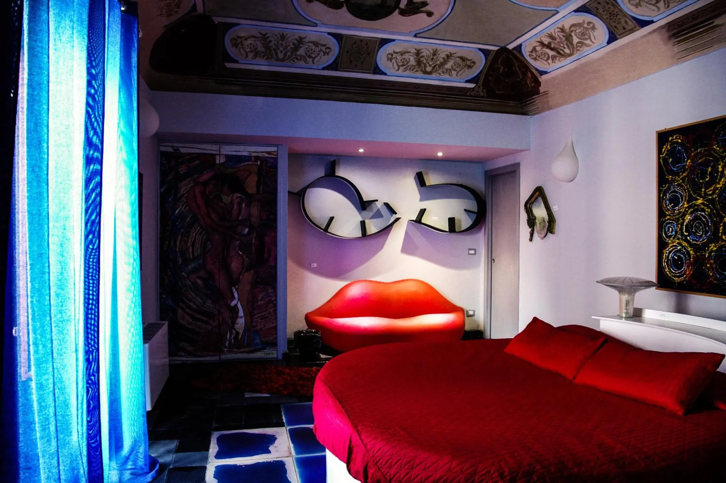 Bedroom in Suite D'Autore Art Design Gallery