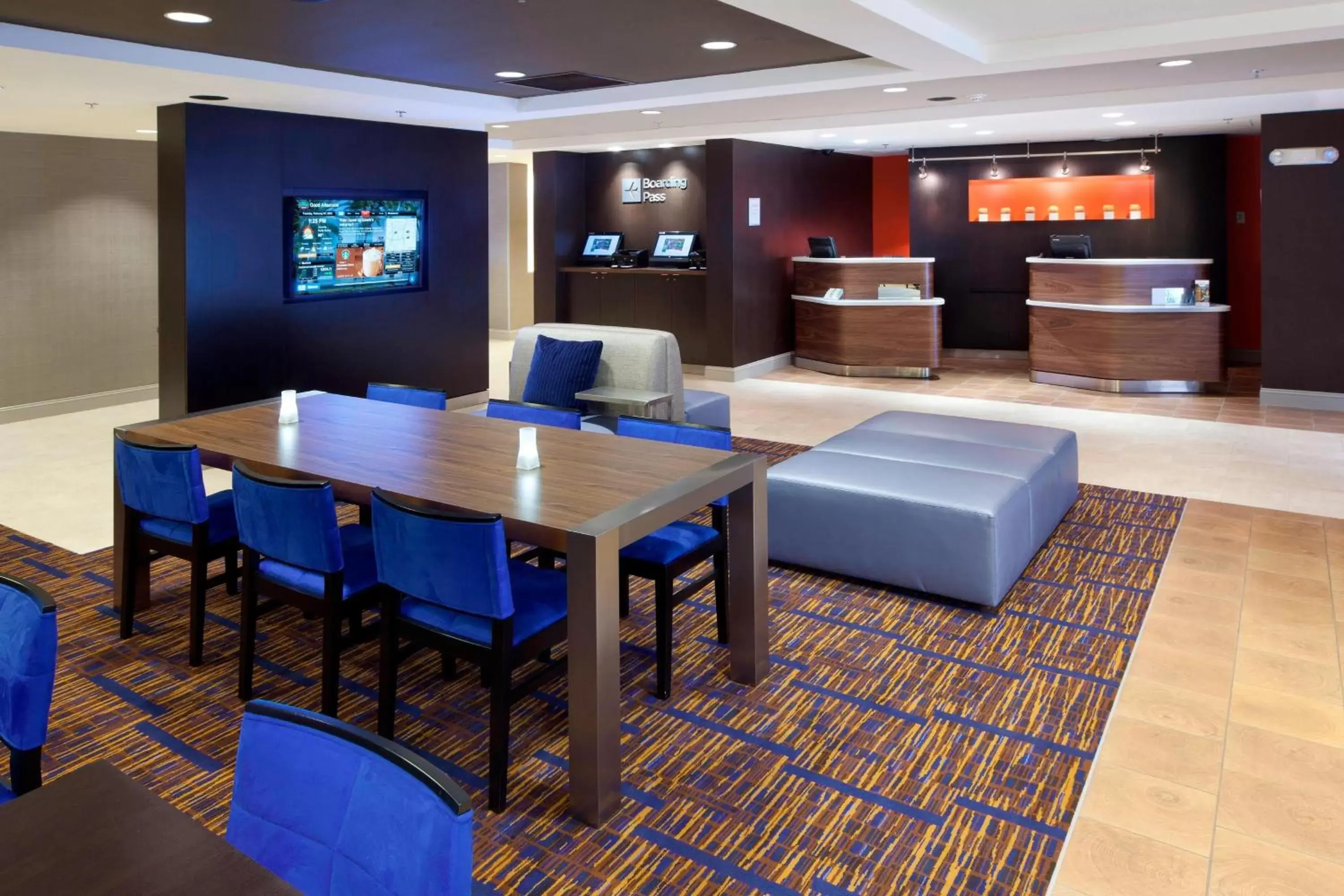 Lobby or reception in Courtyard by Marriott Orlando East/UCF Area
