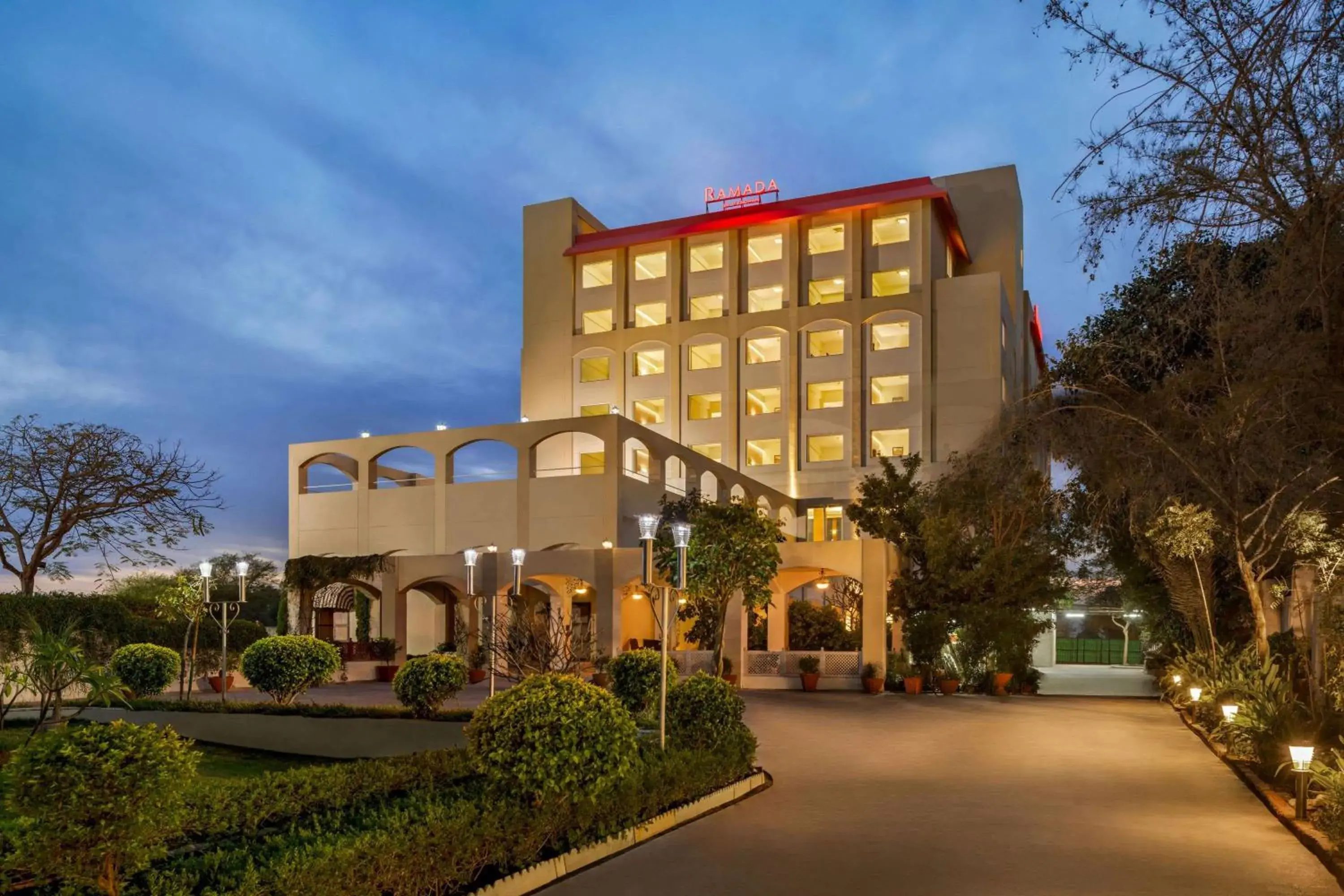 Property building in Ramada by Wyndham Jaipur Jaisinghpura Property building in Ramada by Wyndham Jaipur Jaisinghpura