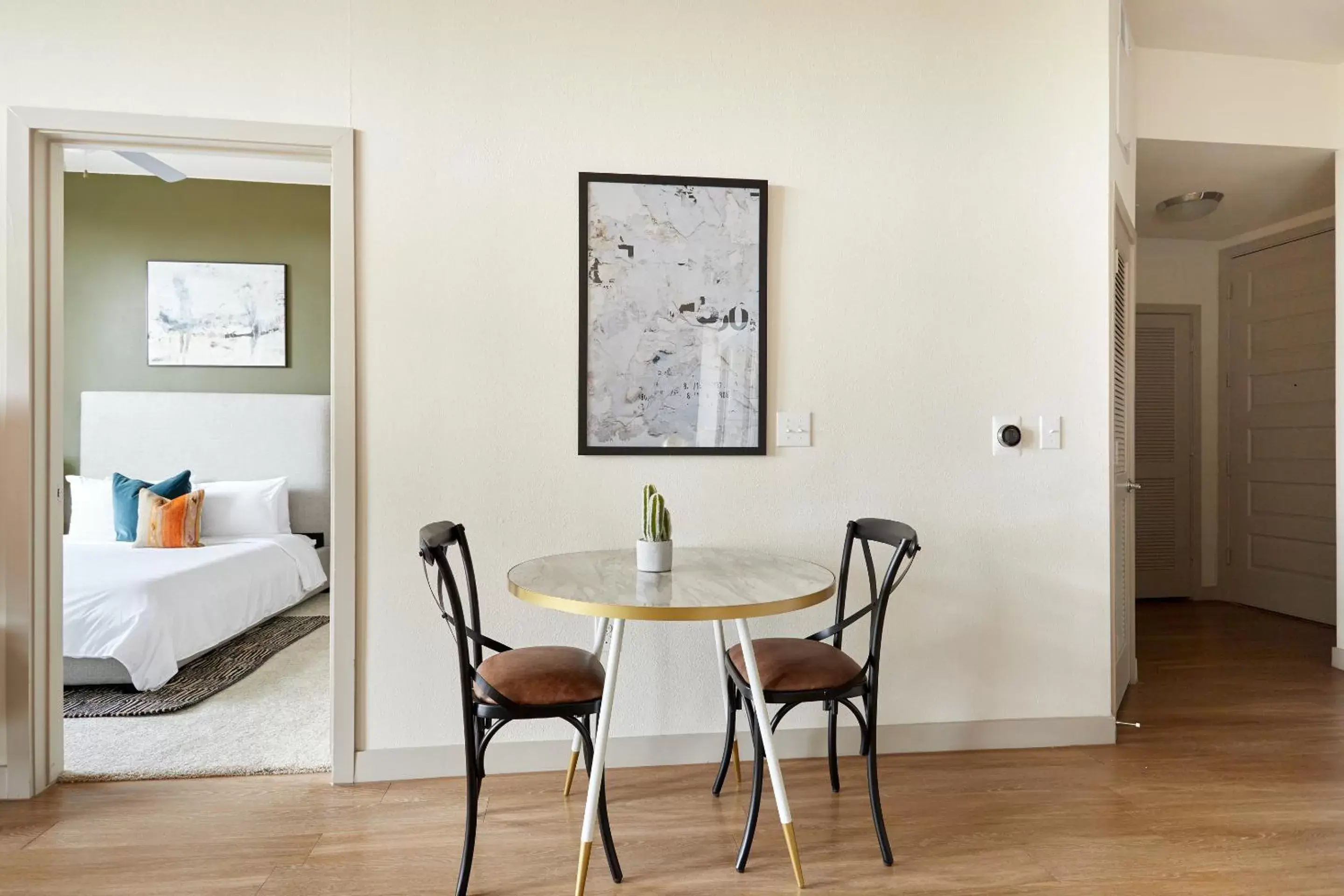 Living room, Dining Area in Sonder at La Villita