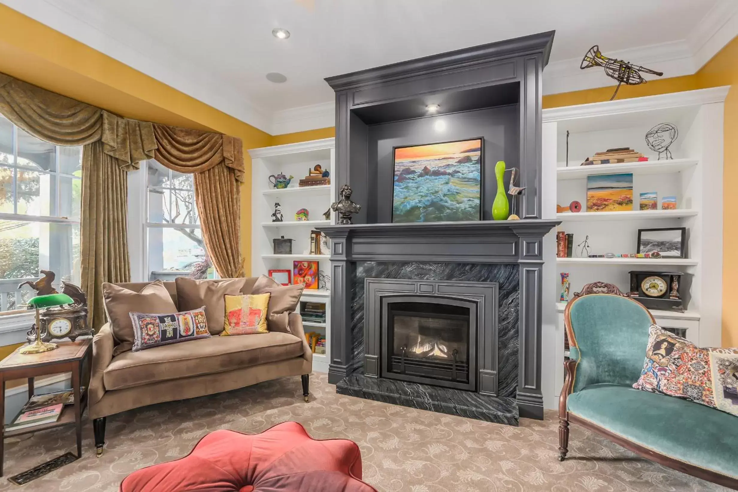 Living room, Seating Area in West End Guest House